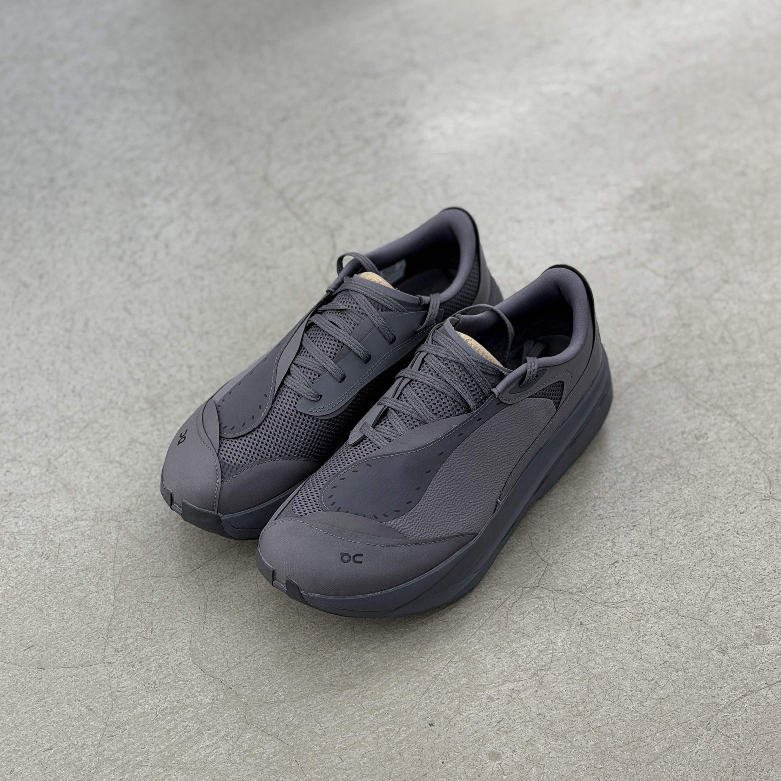 On Cloudboom Volt x PAF Ember