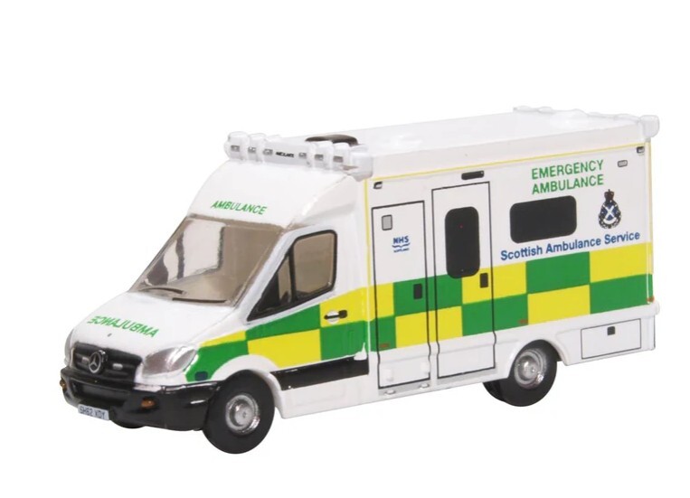 OXford NMA004 1:148 蘇格蘭救護車服務梅賽德斯-奔馳救護車