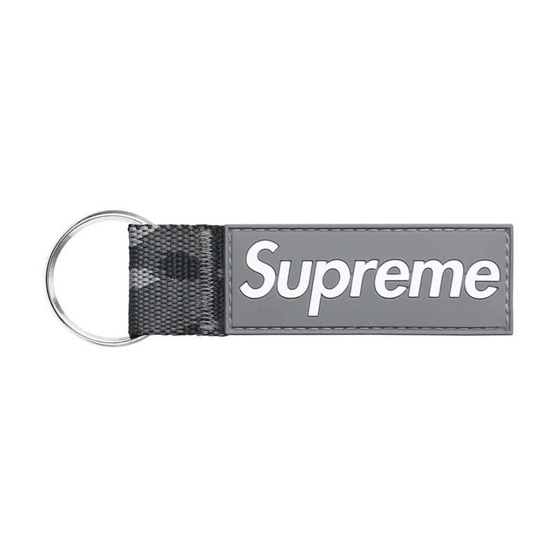 Supreme Webbing Keychain Snow Camo 鑰匙圈 掛件 雪地迷彩 灰色 SS26A135-SO [台灣現貨]