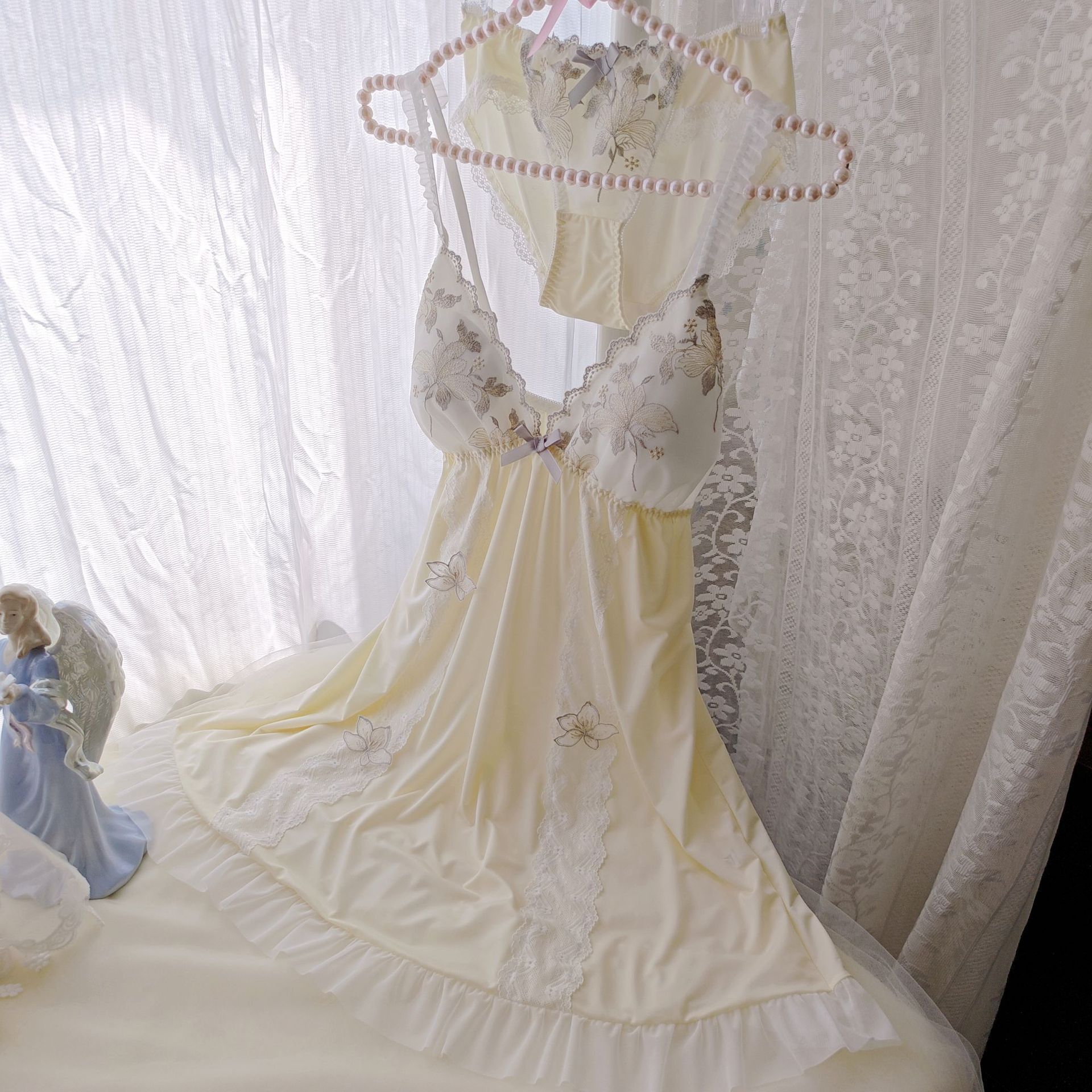 【宮廷仙女】浪漫刺繡花卉網紗睡裙