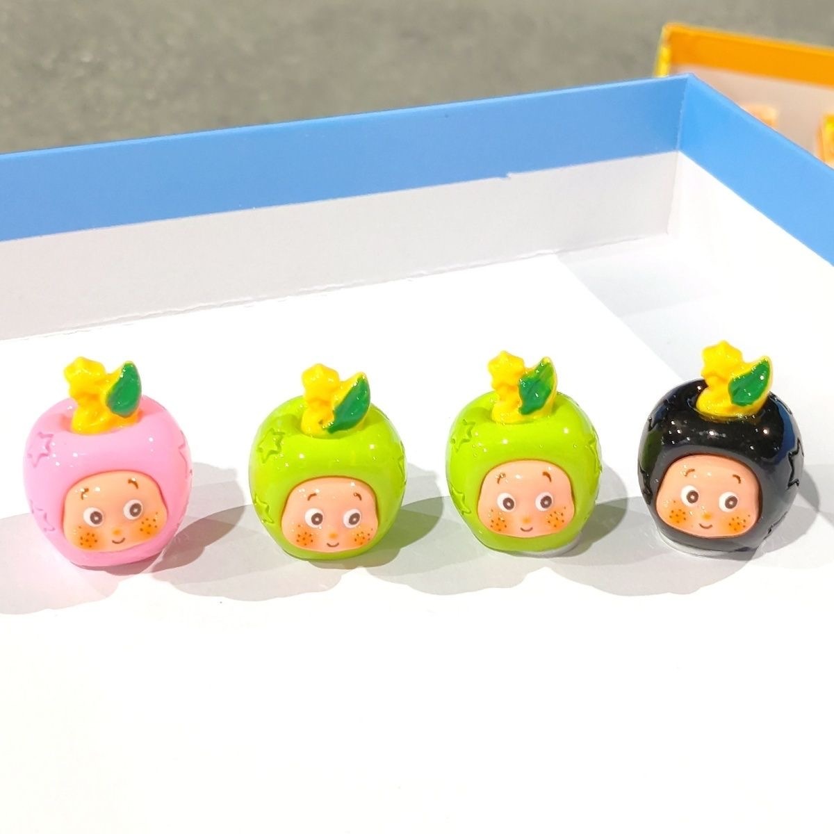 PREORDER 预购 新款星星人手办潮玩萌粒公仔盲盒桌面摆件