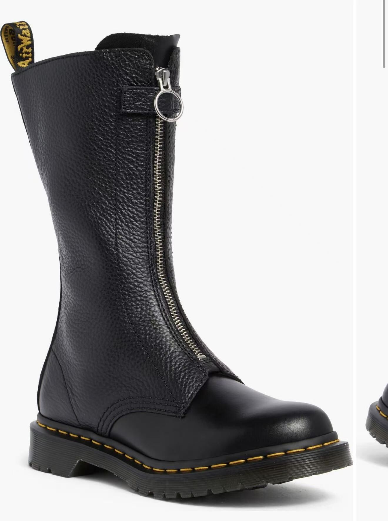 【預購】Dr. Martens H070358 1B99 女裝前拉鏈皮革長靴 (黑色)
