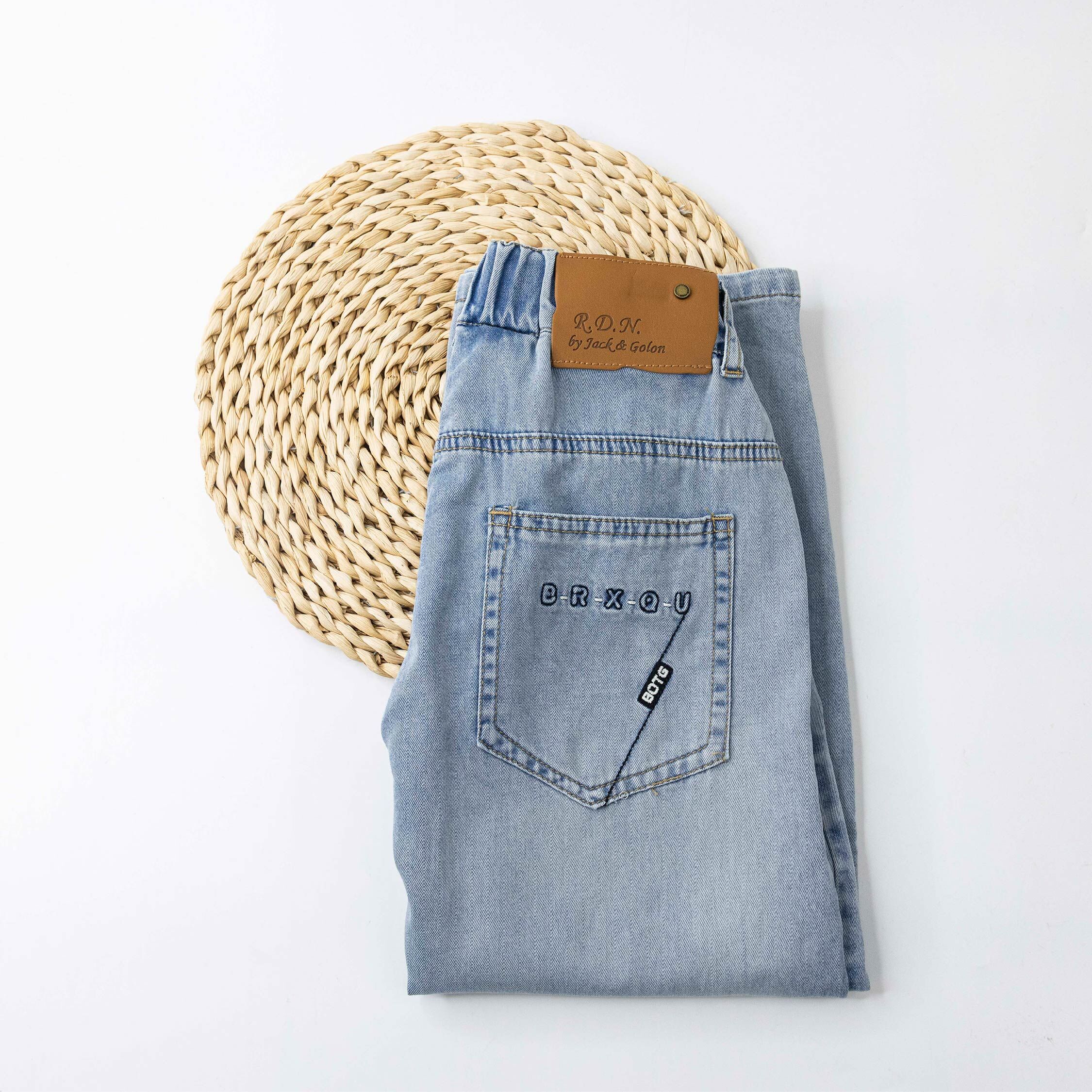 潮流字母刺繡牛仔長褲 (H60164)