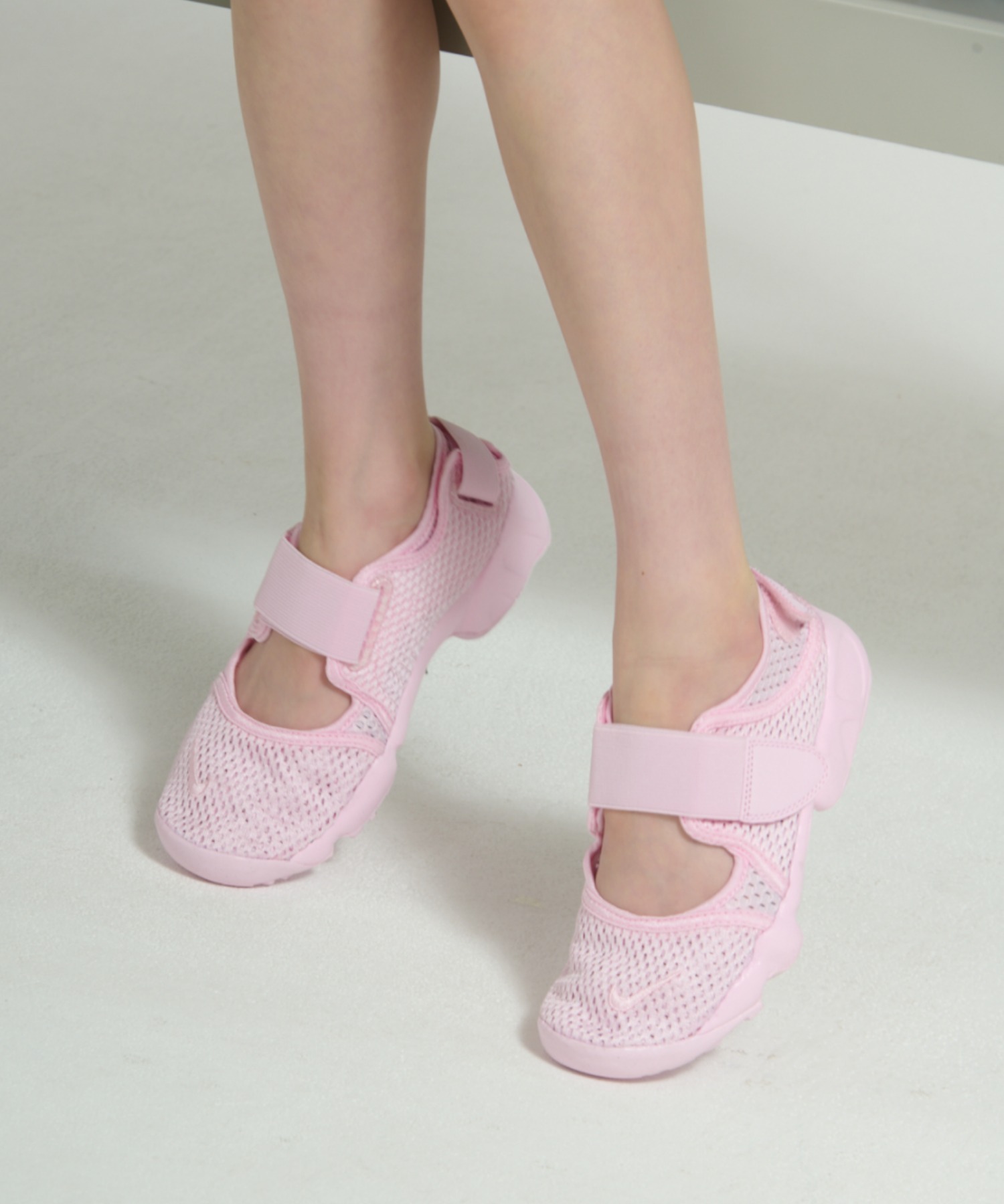 限時折扣預購┃NIKE RIFT KIDS 洞洞 網布 中童款 兒童款 忍者鞋 粉紅色