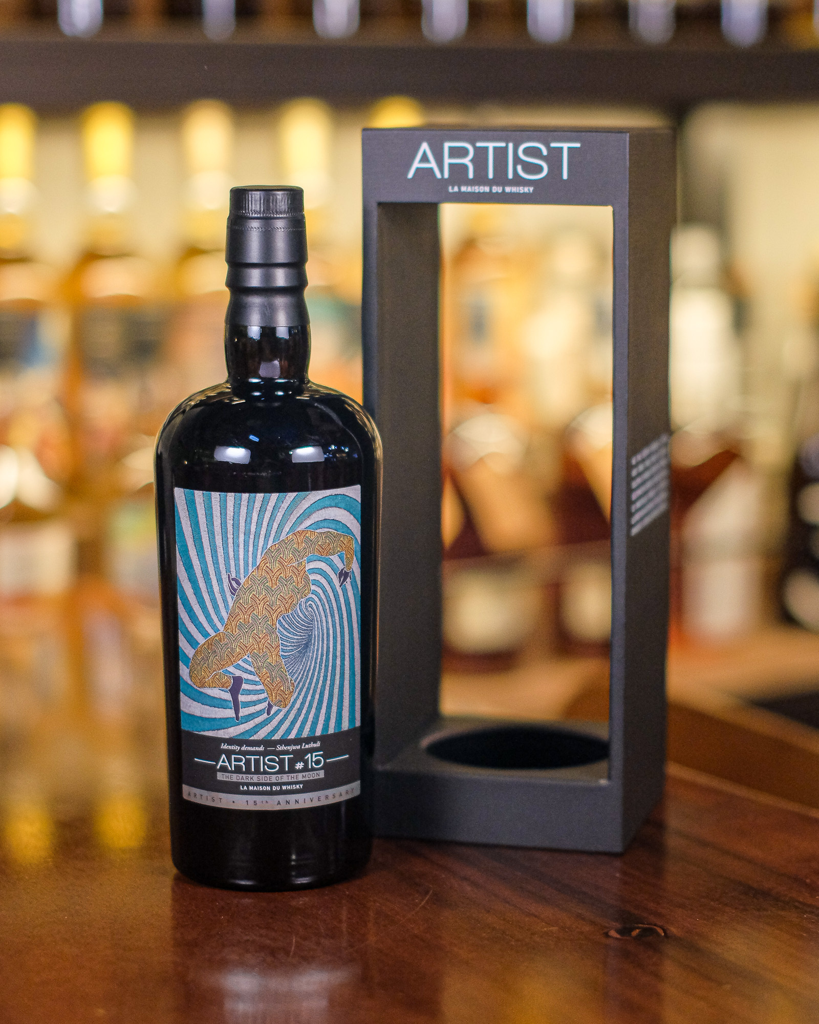 Ardmore 2009/2025 15YO #3 57% La Maison du Whisky - Artist #15 The Dark Side of The Moon