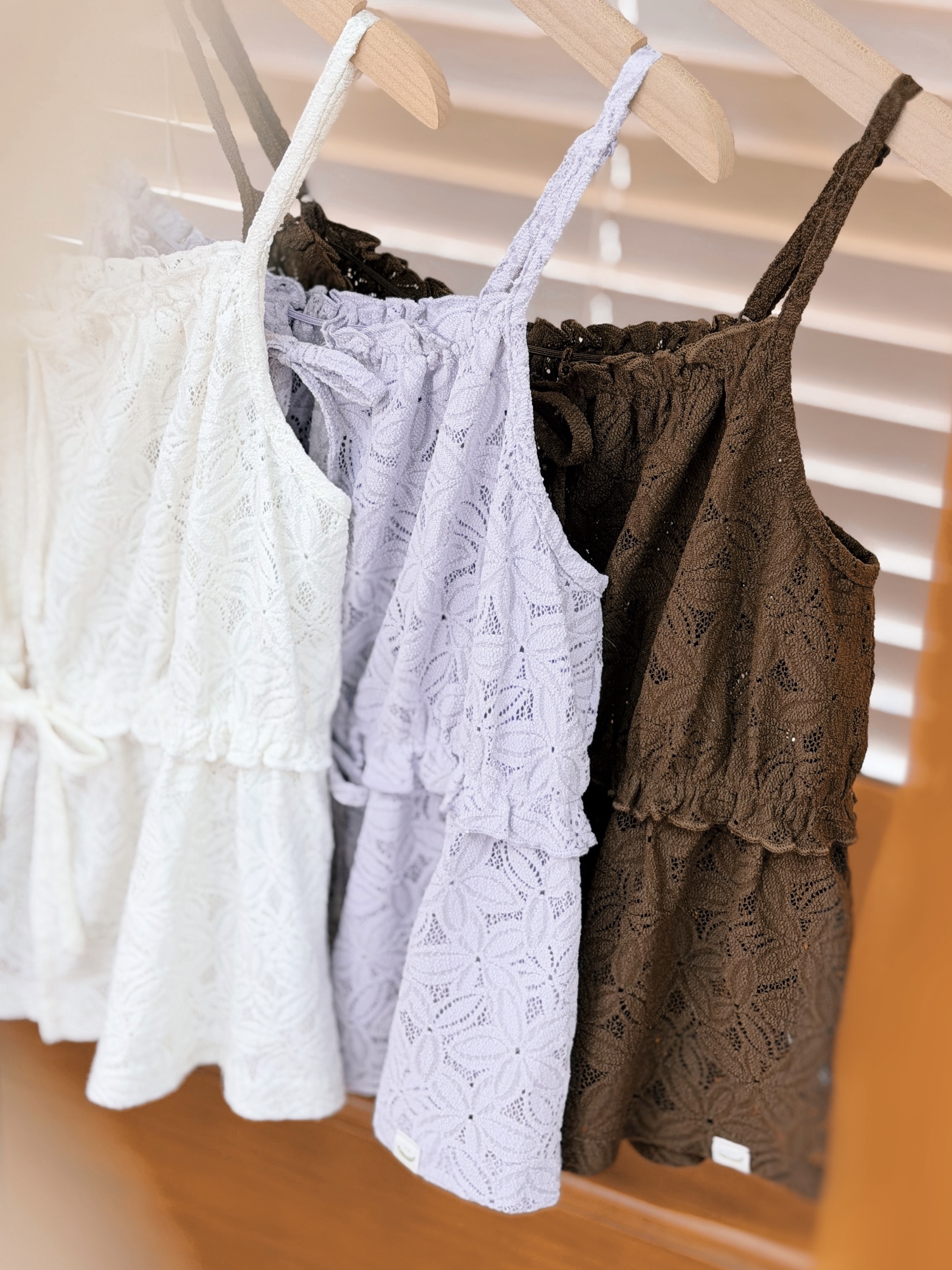 三色 / 風信子花海蝴蝶結馬甲 / Hyacinth Floral Lace Tie Detail Peplum Cami