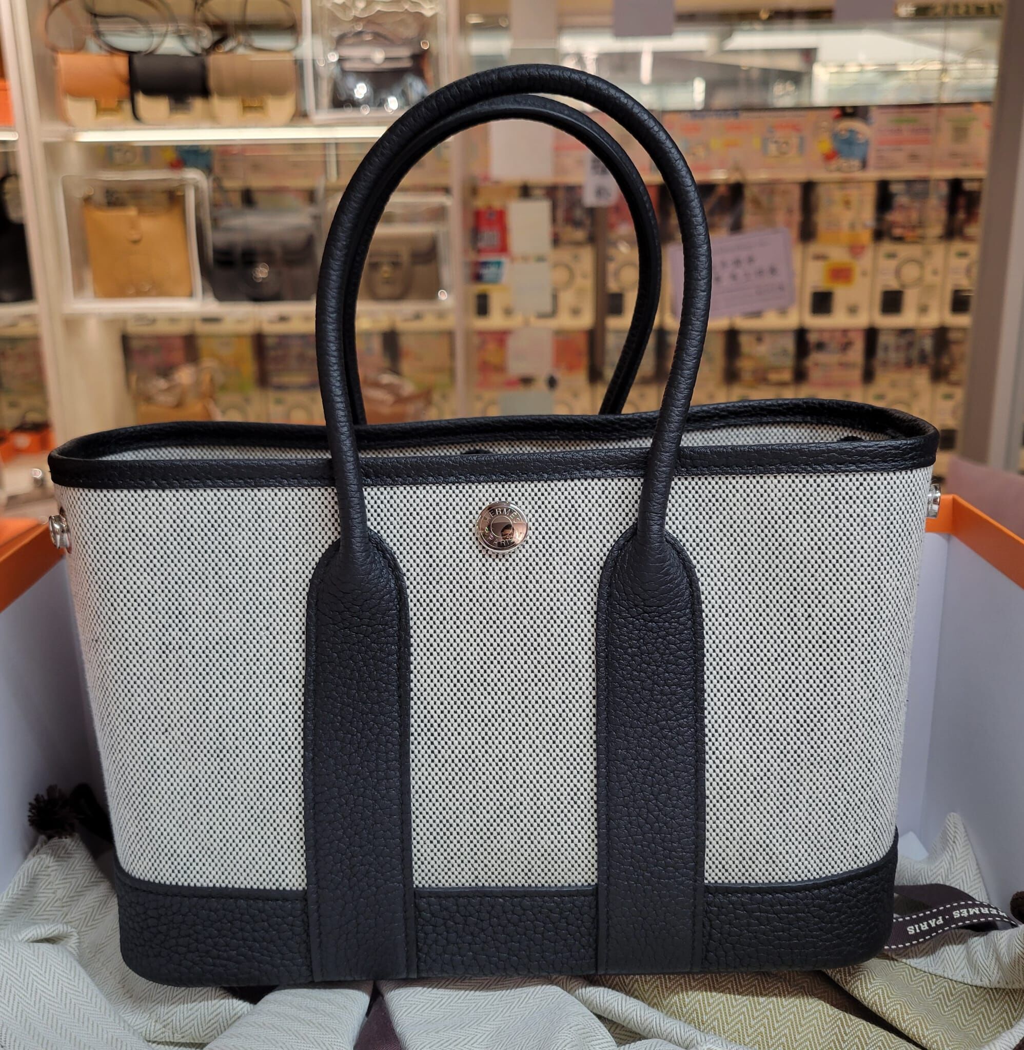 HERMES NEO GARDEN PARTY 23 MINI ECRU-NOIR/NOIR CK (MINI) 黑白熊貓