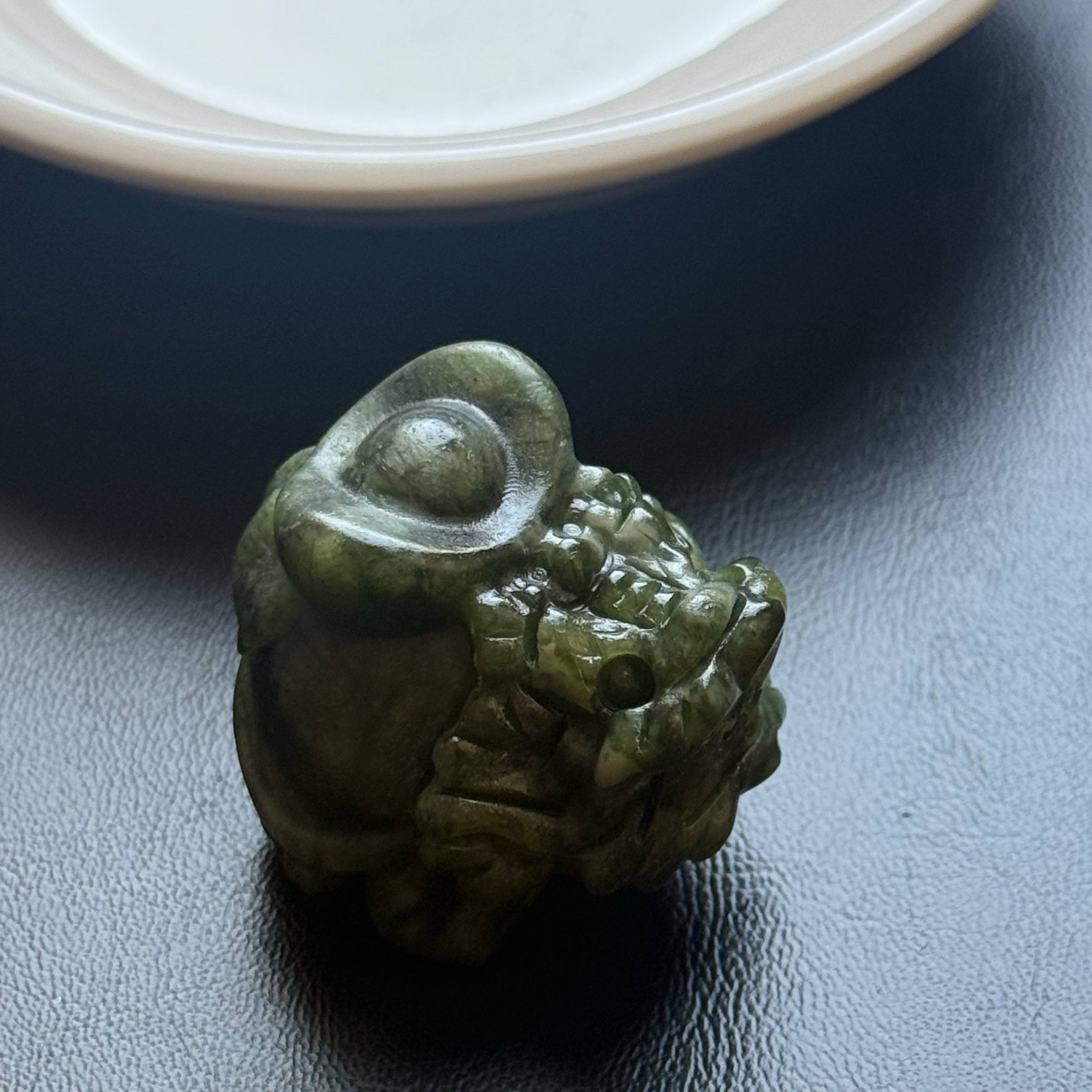[原石] 岫玉 / 蛇紋石 小龍龜