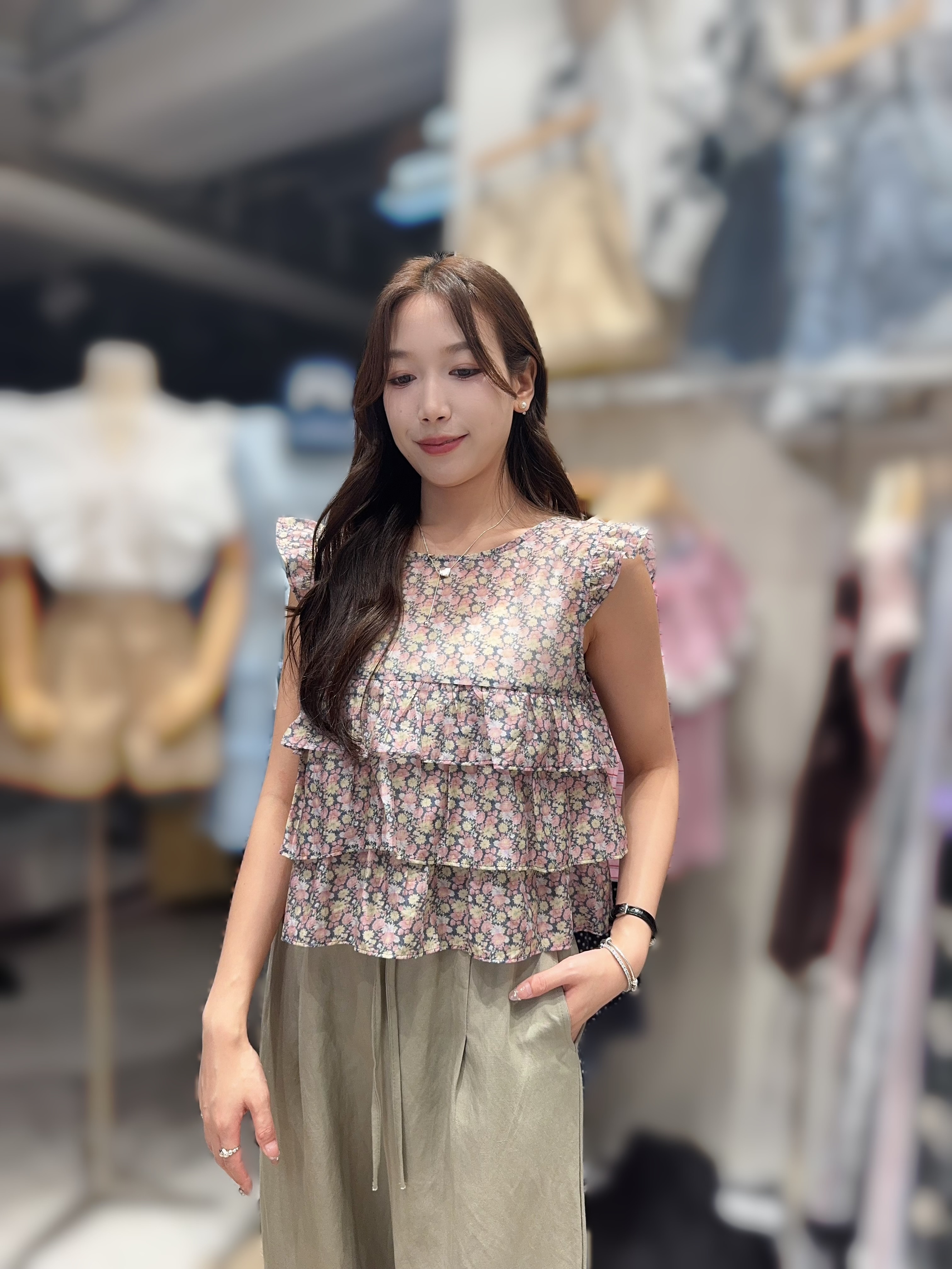 VS78 胸38 長19 $499