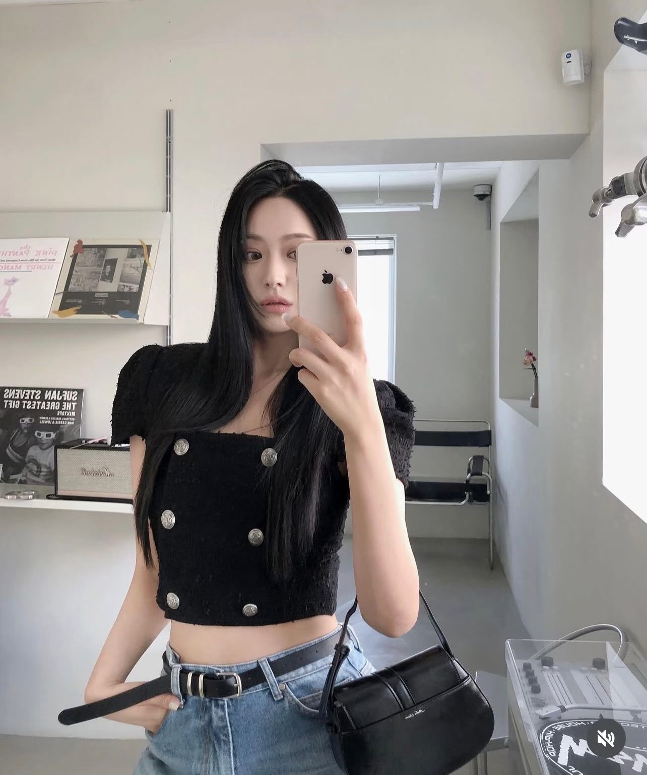 低方領排釦小香外套