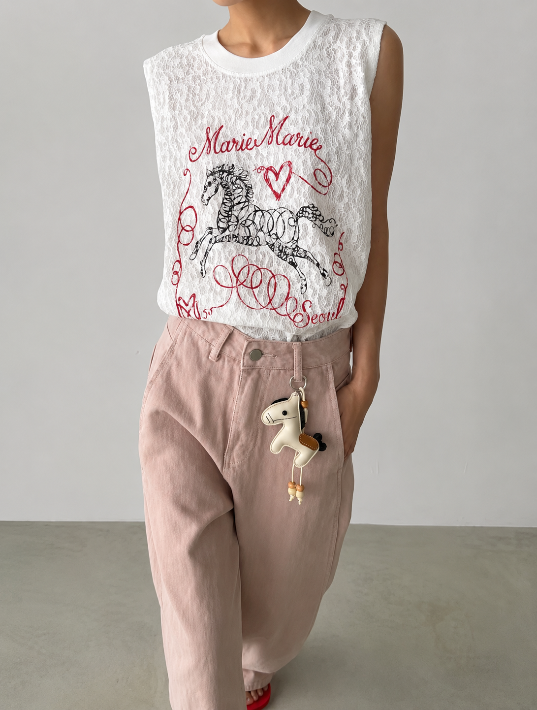 Marie Marie 愛心小馬刺繡蕾絲無袖上衣