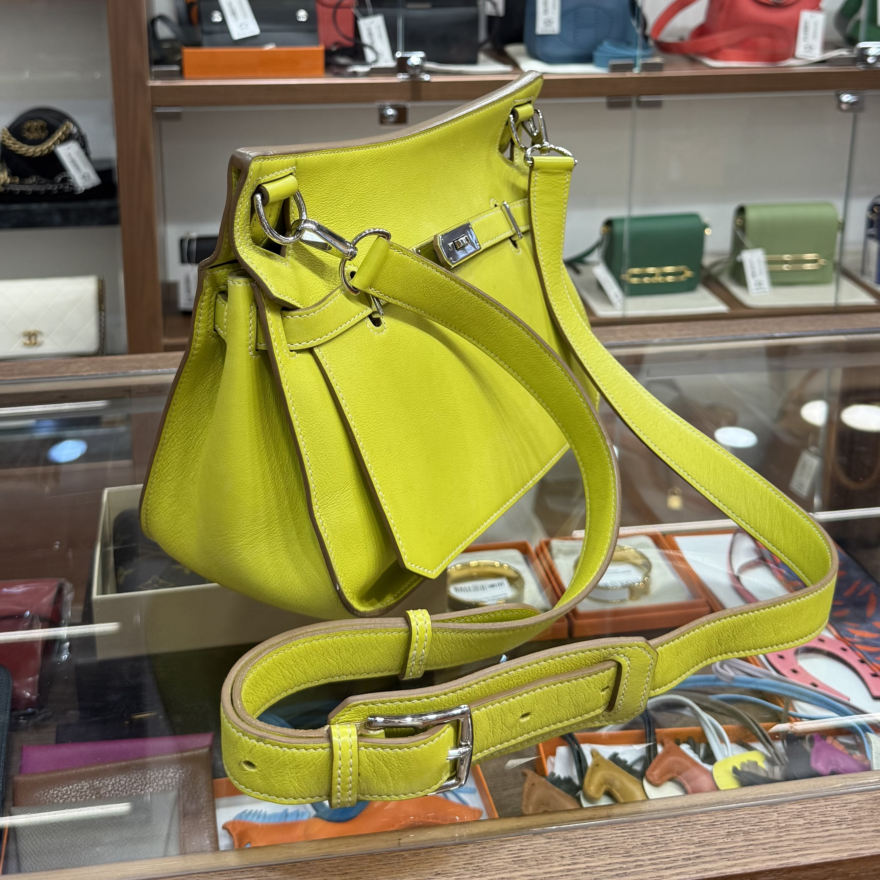 USED HERMES  JYPSIERE 28 檸檬黃銀扣SWIFT皮 9R LIME PHW #愛馬仕吉普賽包
