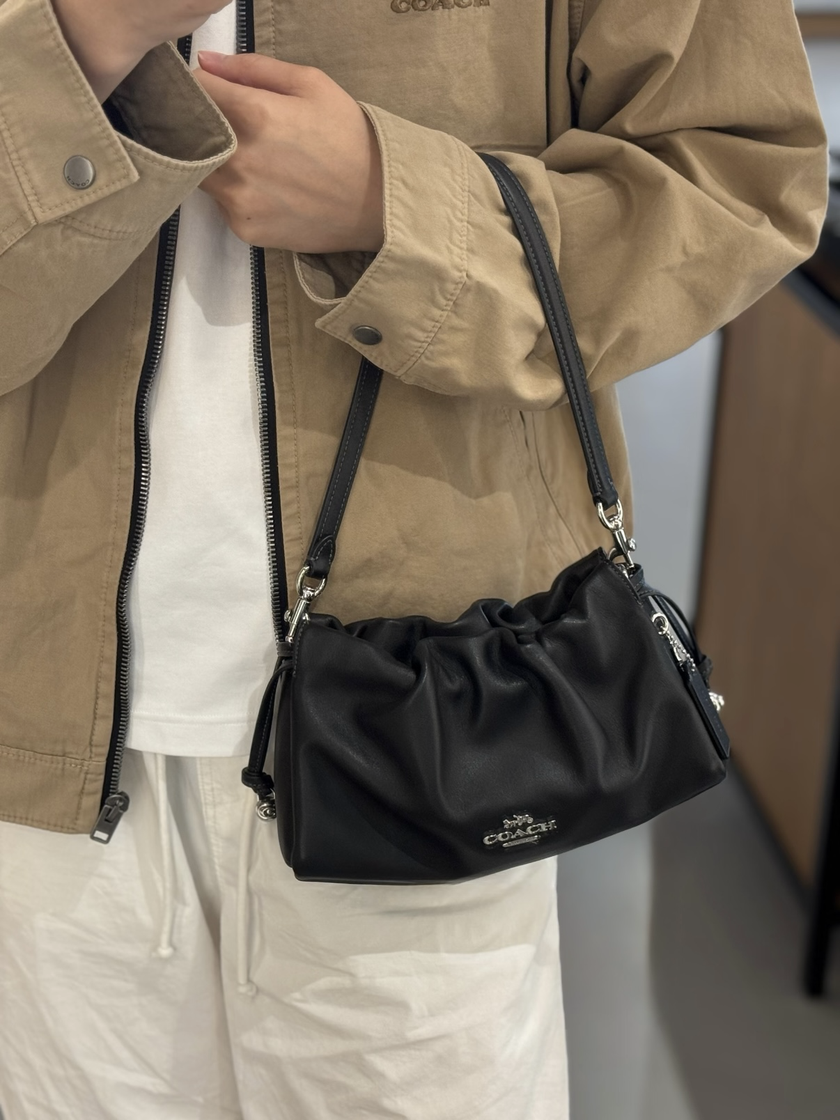 <送女友> Coach Faye 雲朵包 22/26 單肩包 斜挎包