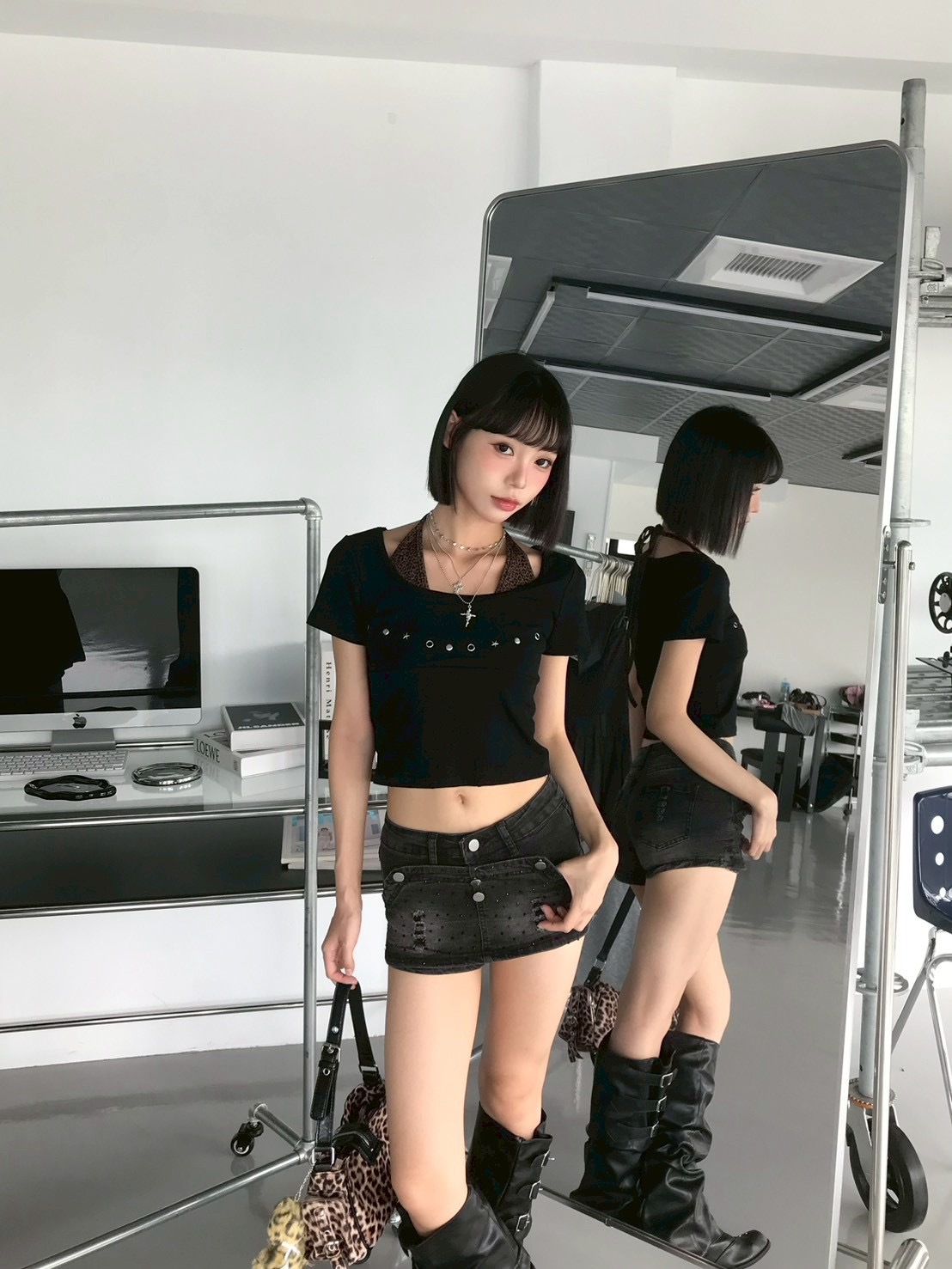 假兩件 豹紋掛脖 卯釘短tee