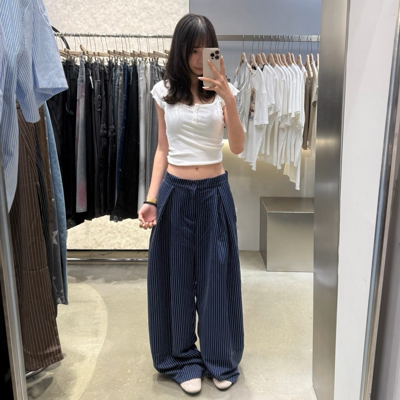越南品牌OUTE 線條長褲（Ｓ）