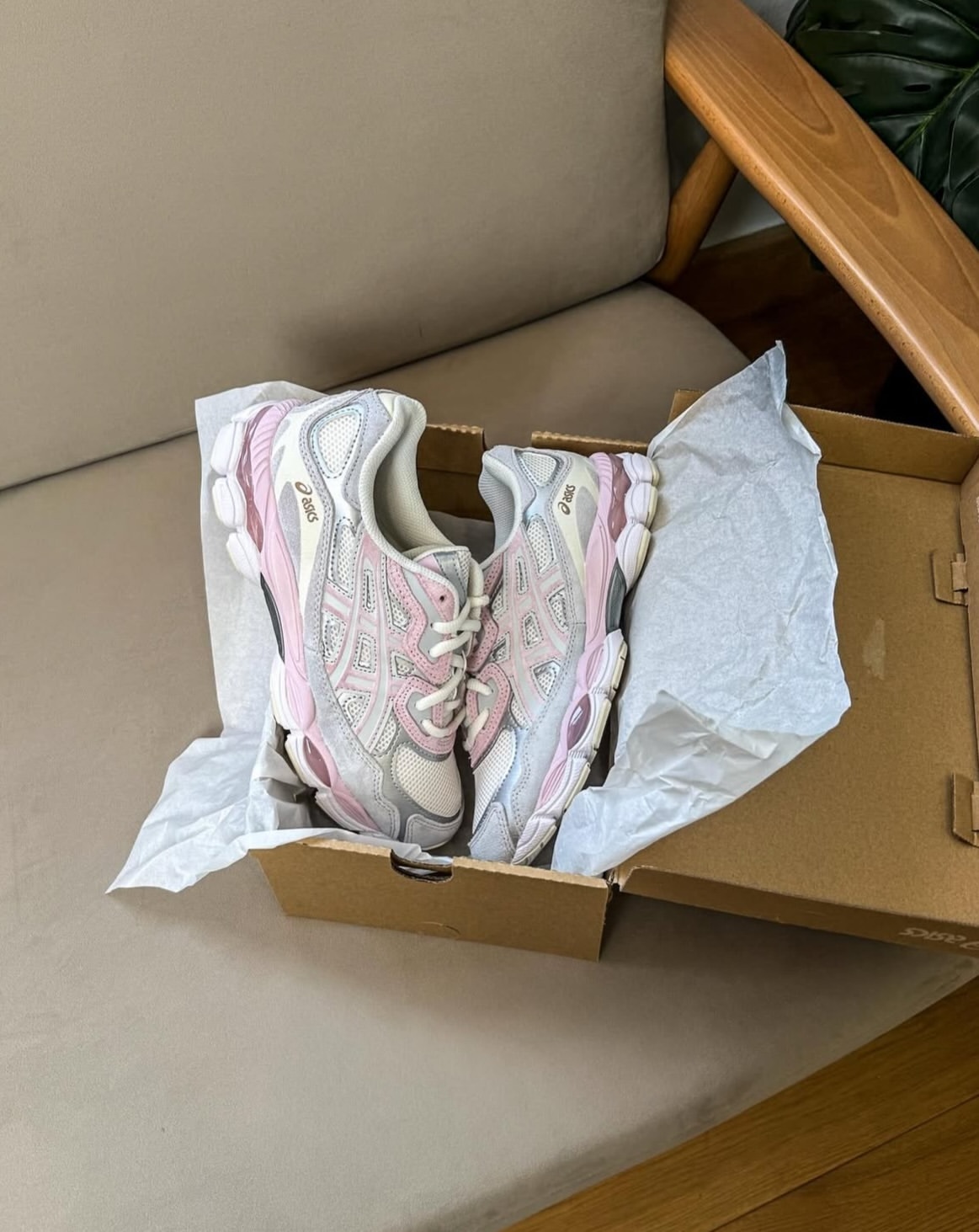 ASICS GEL-NYC 草莓奶油 奶油白 粉色 銀色 奶油銀 復古 女鞋 1203A383-028 / 調貨