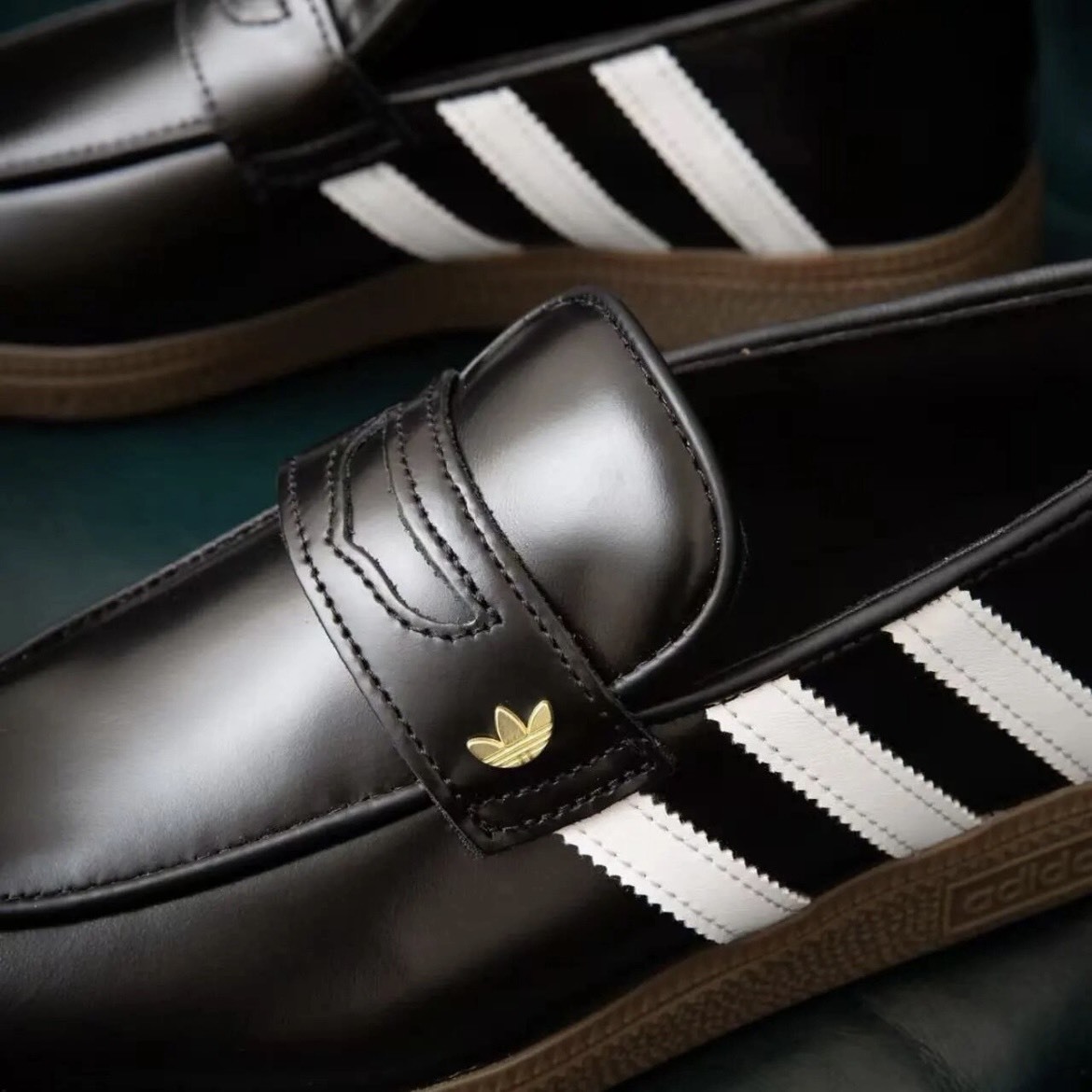 【代購】adidas Originals HANDBALL SPEZIAL LOAFER  黑色｜復古樂福鞋｜男女同款