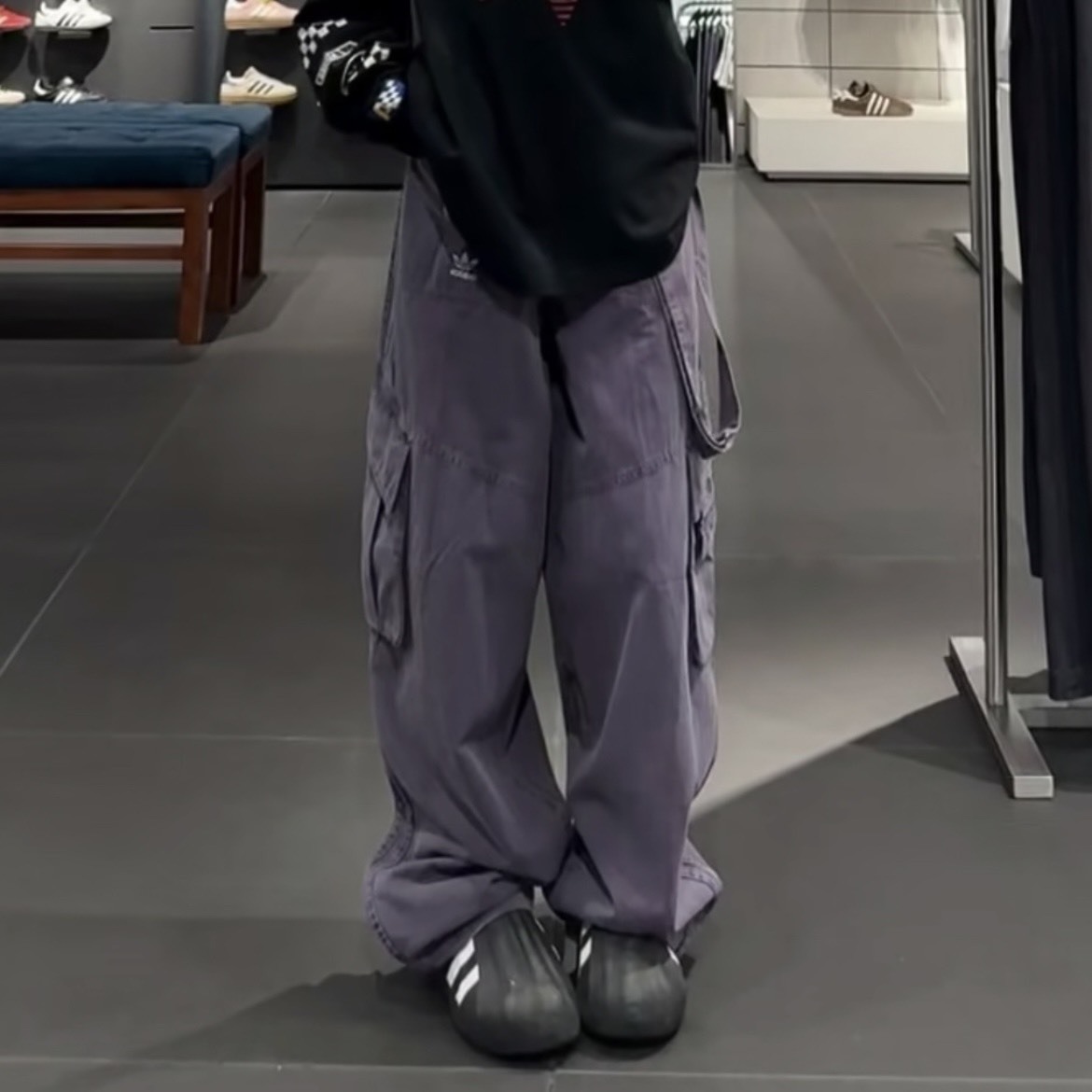 【代購】adidas Originals CURVED TROUSERS WOMEN ｜宋雨琦同款 紫色寬鬆工裝褲｜女款