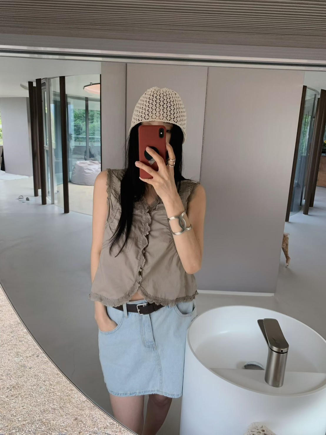 抓皺蕾絲邊開釦背心