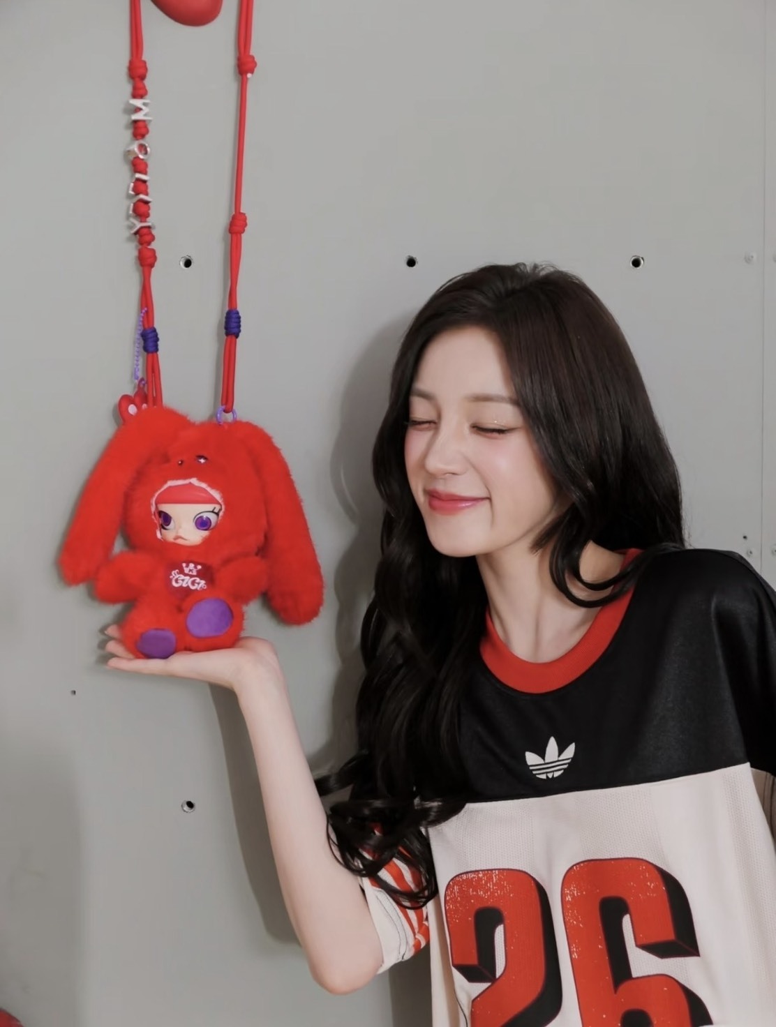 YUQI x MOLLY POPMART 泡泡瑪特 宋雨琦 莫莉 1/8 可動人偶 兩款 盲盒 指定款