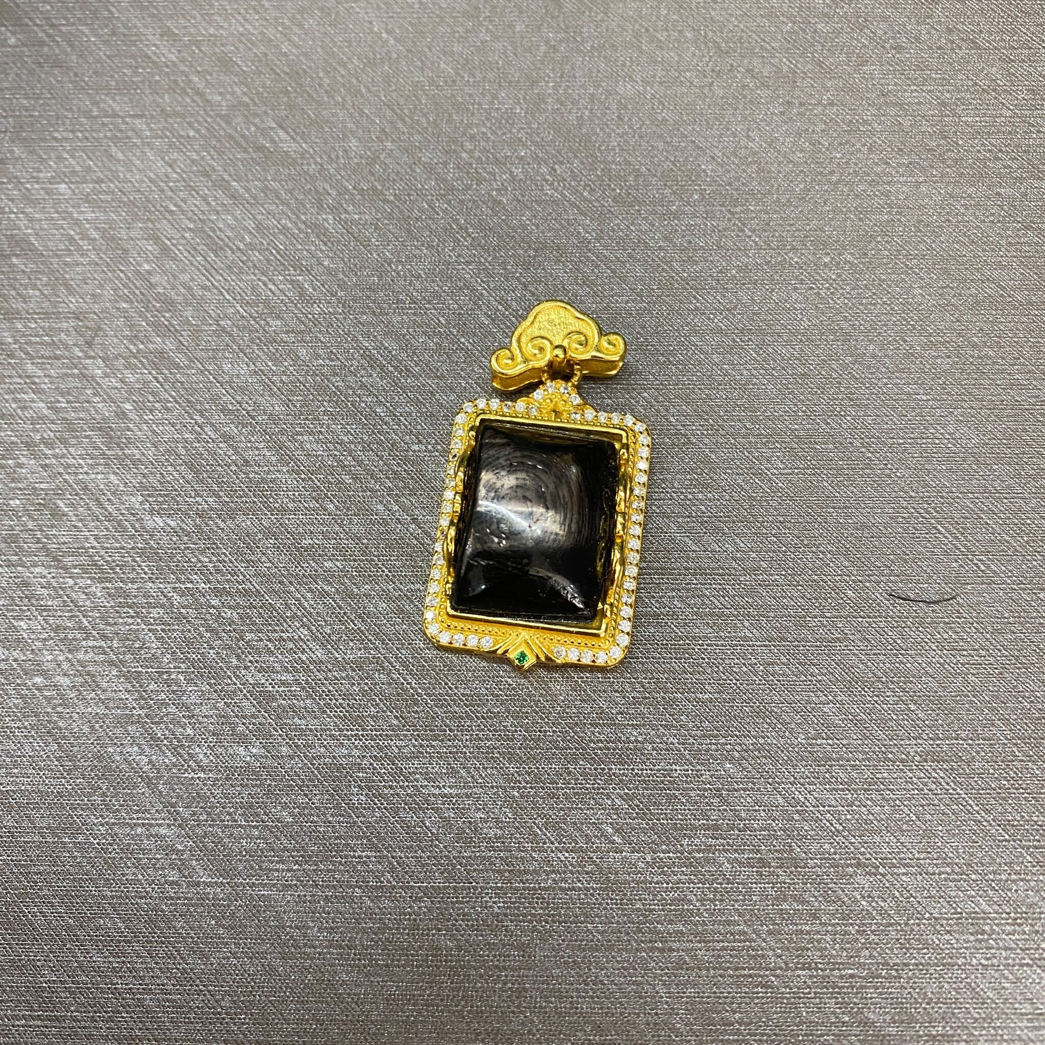 CNAG0705-253 金運石無事牌吊墜 (B33)