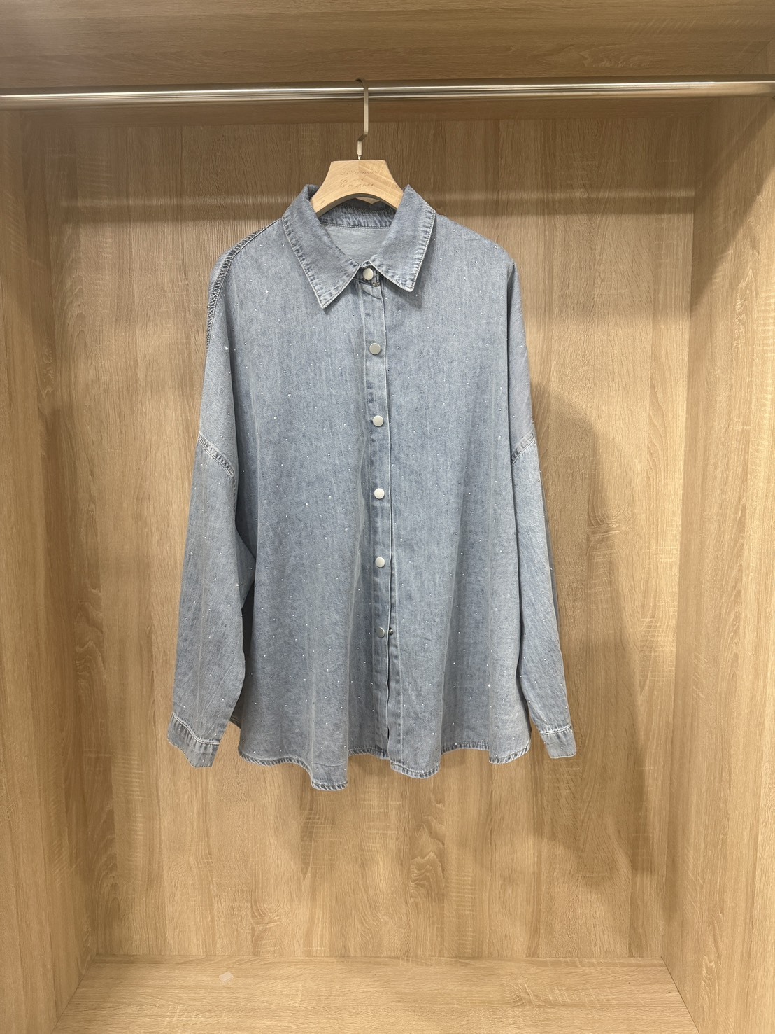 A3483-燙鑽牛仔襯衫