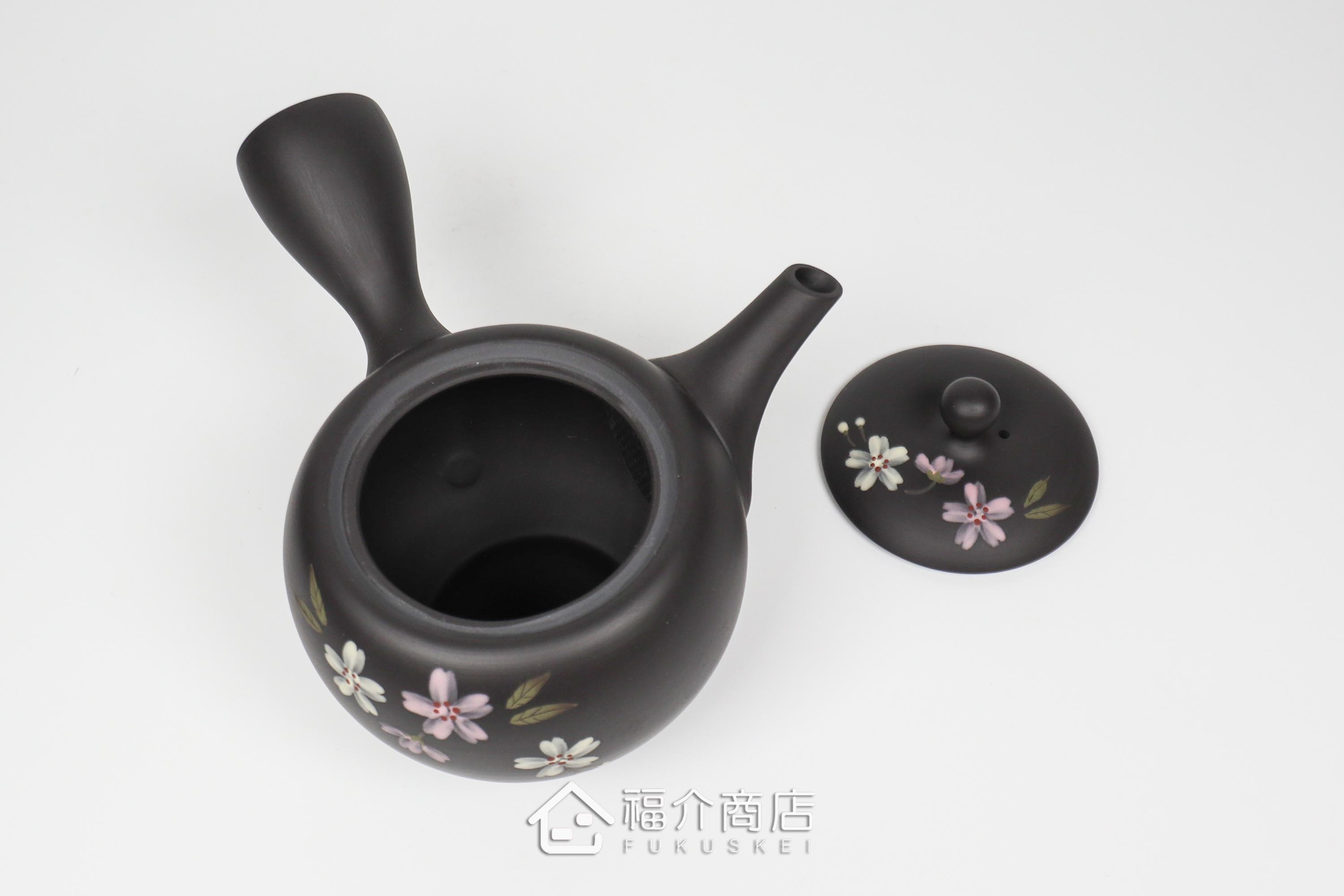 泡茶用的日本陶瓷茶壺,壺身有櫻花圖樣