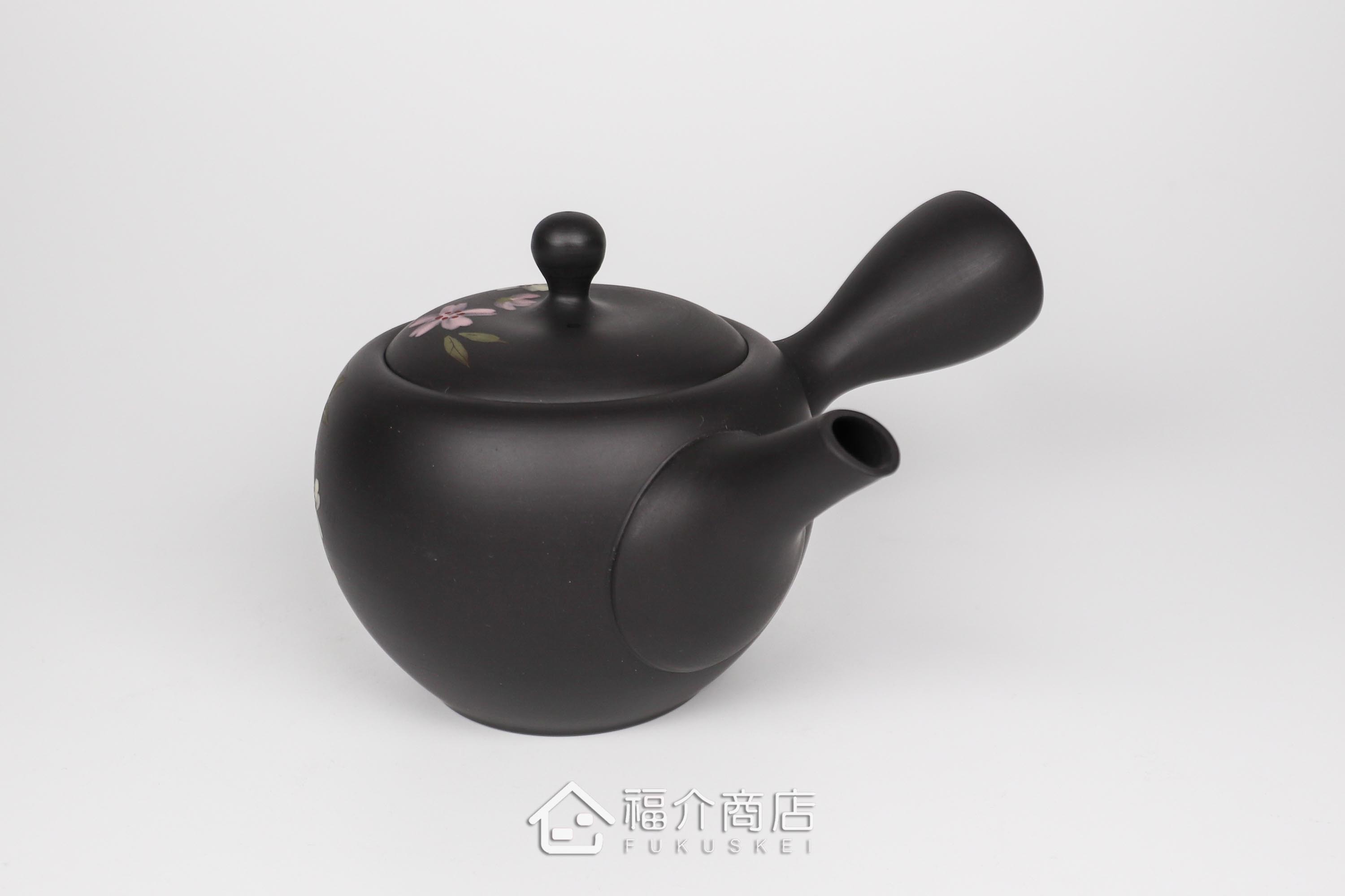 泡茶用的日本陶瓷茶壺