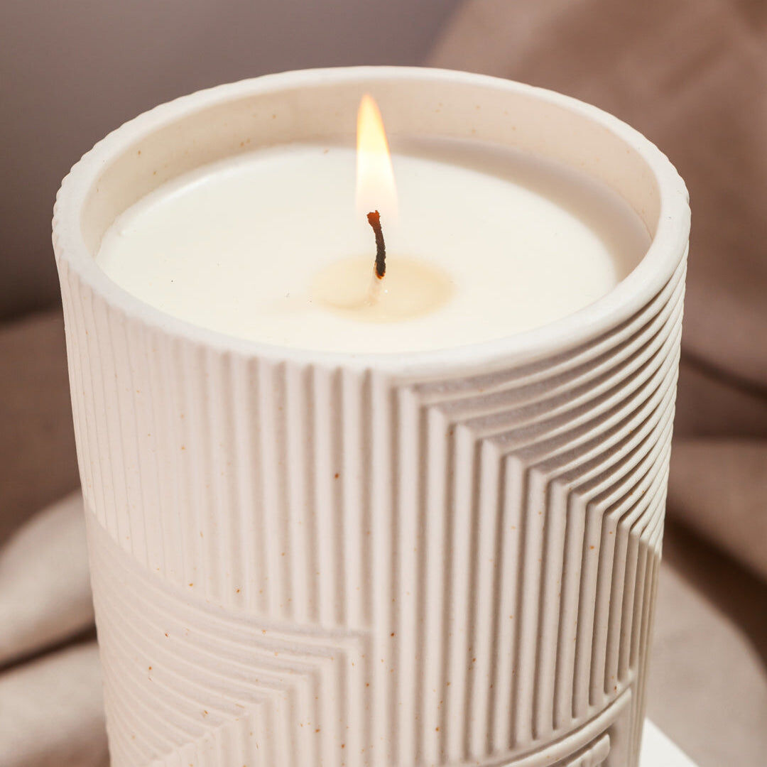 PORTUS CALE - Hajjar Blanc Scented Candle | 210g