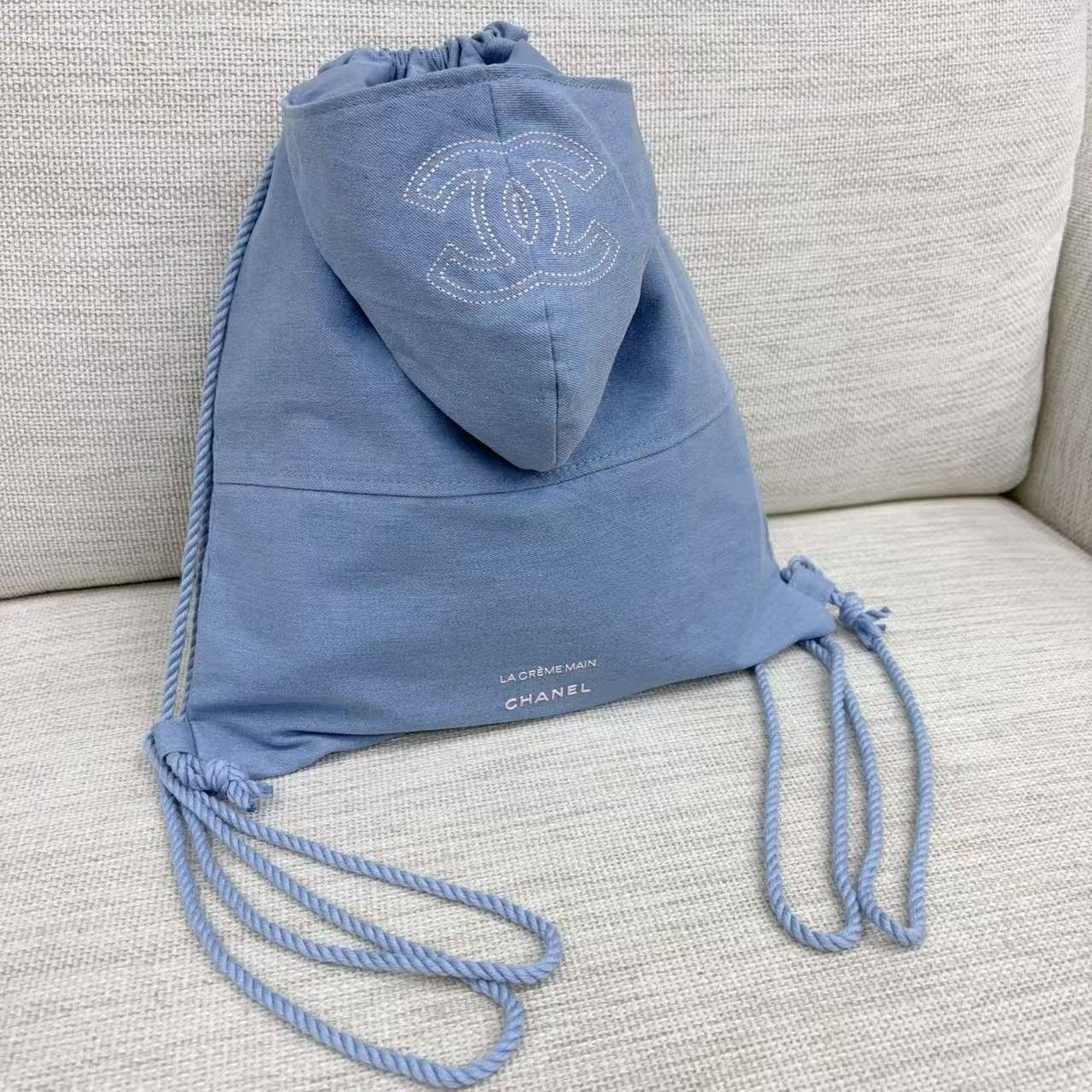 CCB02  -M