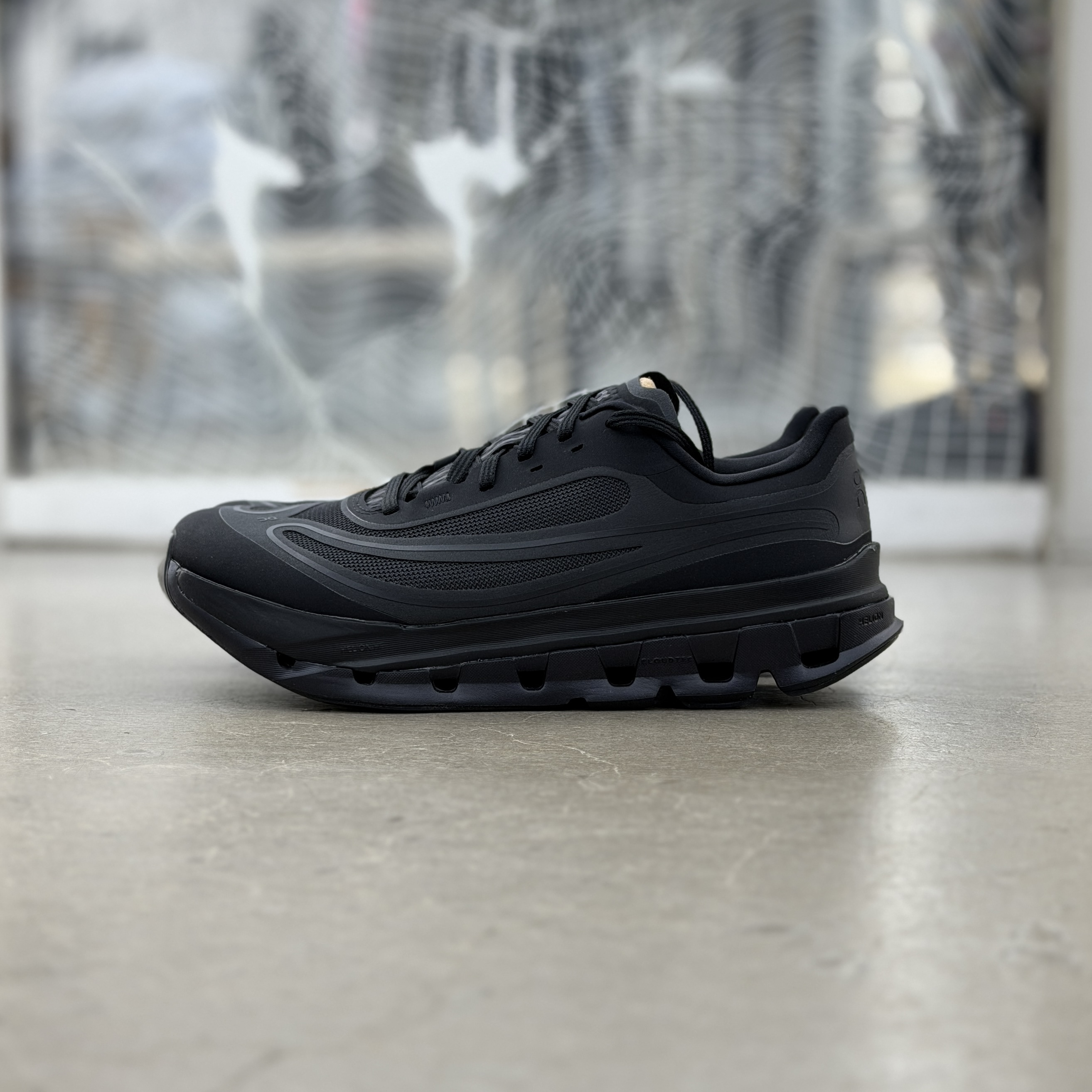 On Cloudflow 5 AD Black