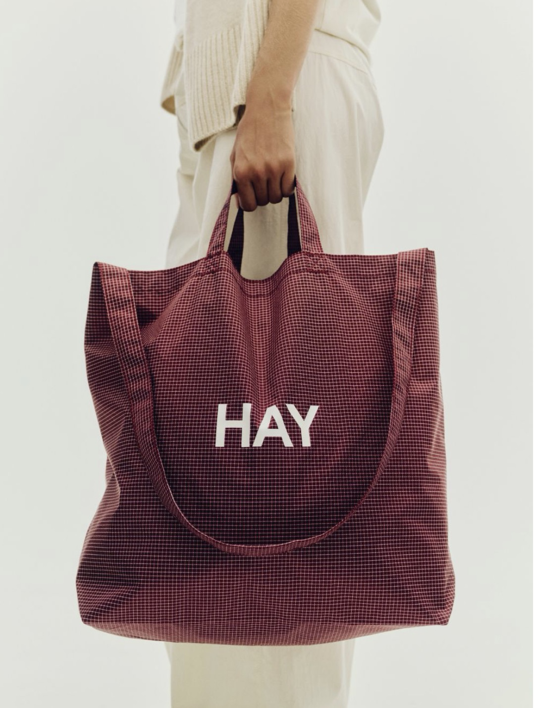 <韓國代購> HAY GRID CROSSOVER BAG MEDIUM