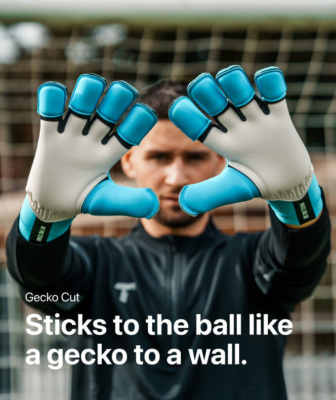 T1TAN GOALKEEPER GLOVES Rebel 2.0 Sky Blue  龍門手套 藍綠色