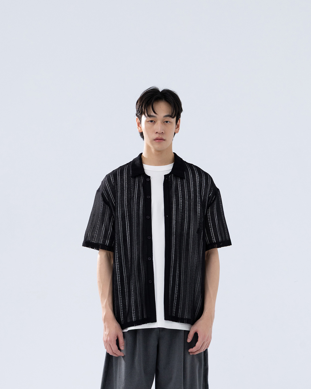 Men's Knit Short-Sleeve Polo Collar with Hollow-Out Stripes - Black M/L【01025760】in stock+pre-order