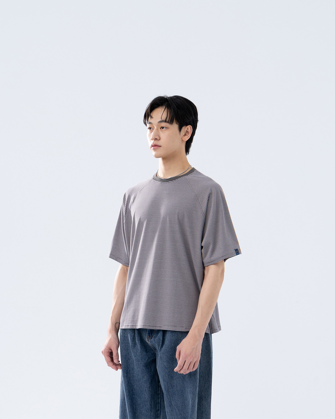 Men's Simple Striped Short-Sleeve Top with Piping Trim - Gray S/M/L/XL【01190335】in stock+pre-order