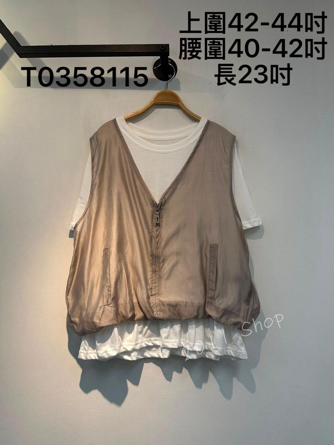 假兩件透薄舒服泡泡背心拼布TOP  上圍42-44吋 腰圍40-42吋 長23吋  T0358115