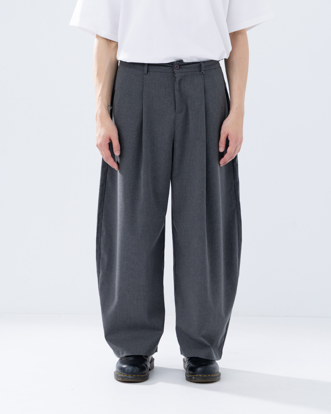 Men's striped low-waisted suit trousers - grey, S/M/L/XL【04030536】in stock+pre-order