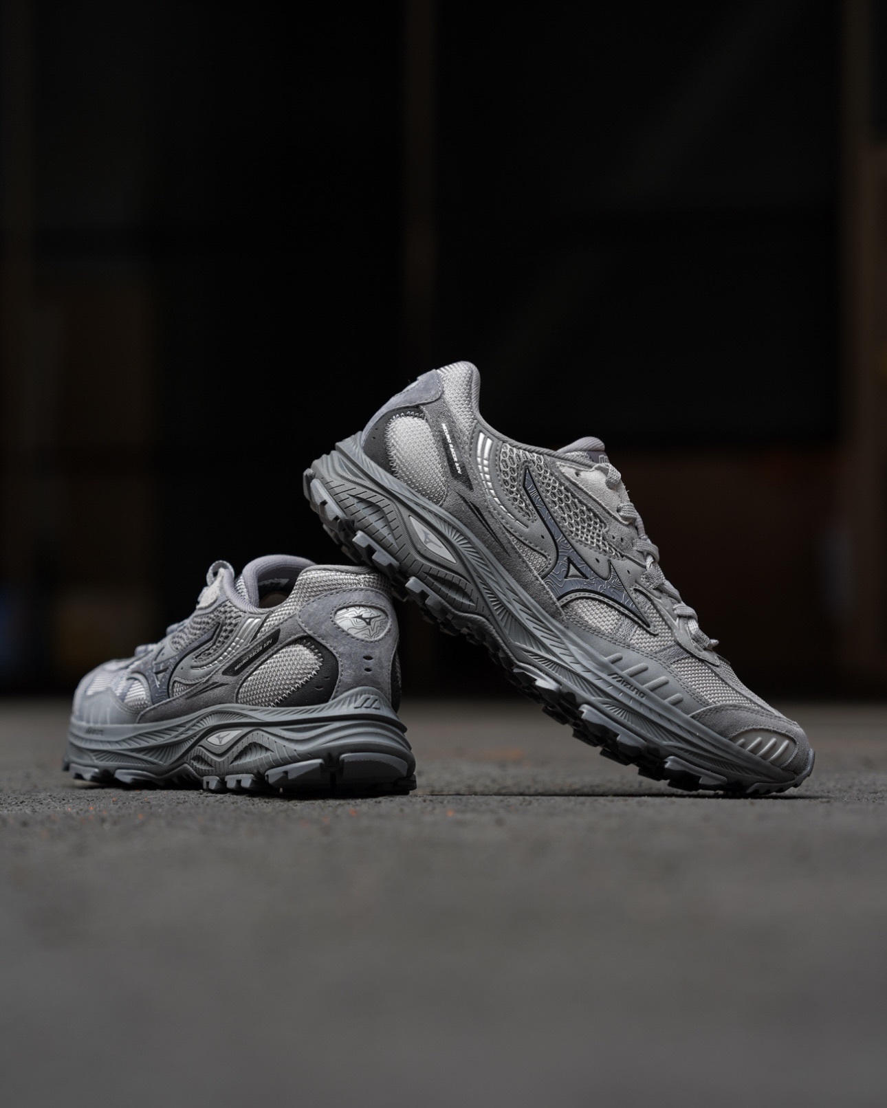 #代購 MIZUNO RACER ADV 美津濃 復古慢跑鞋 D1GH241220 灰色