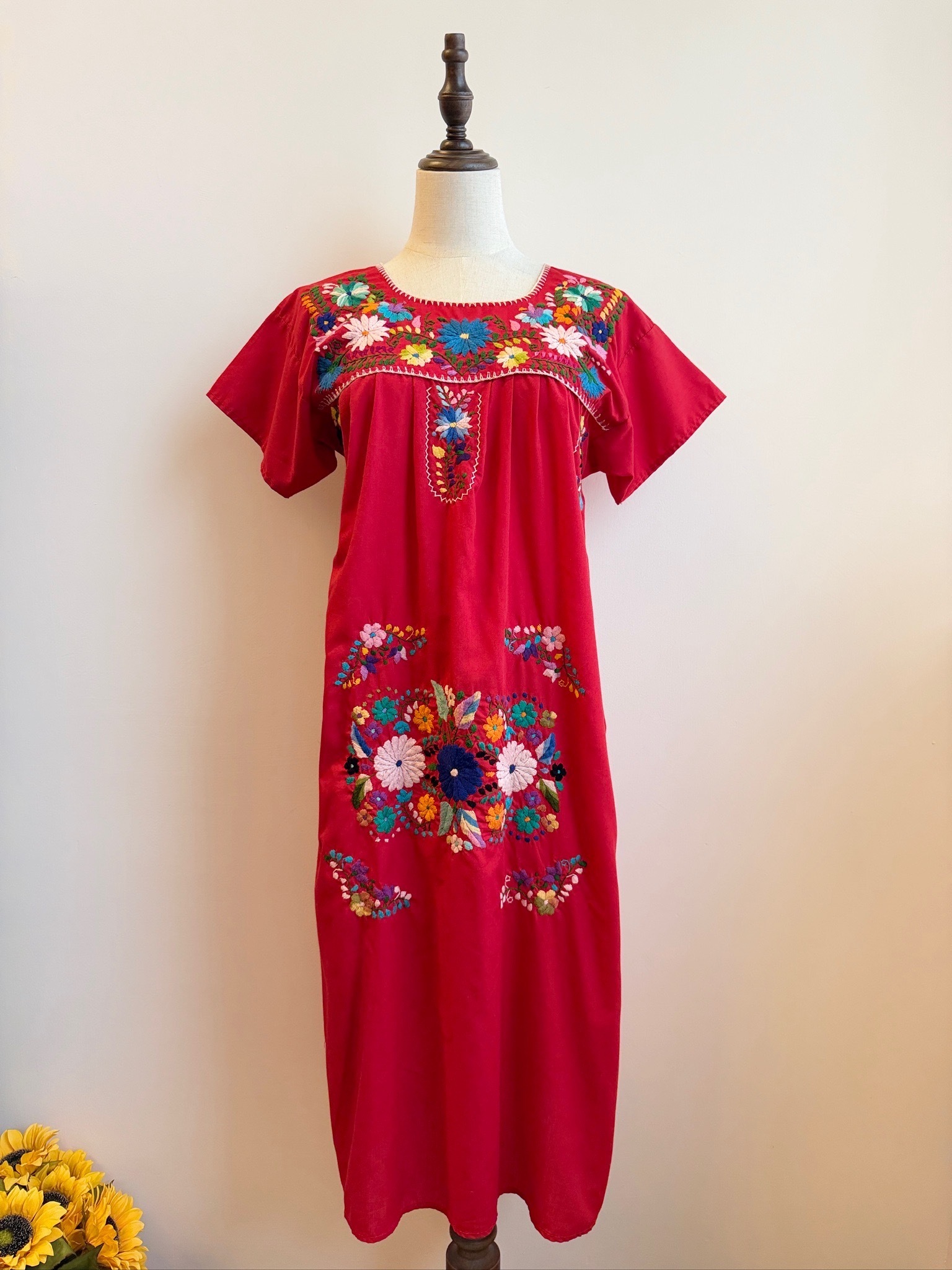 紅色墨西哥刺繡連身裙