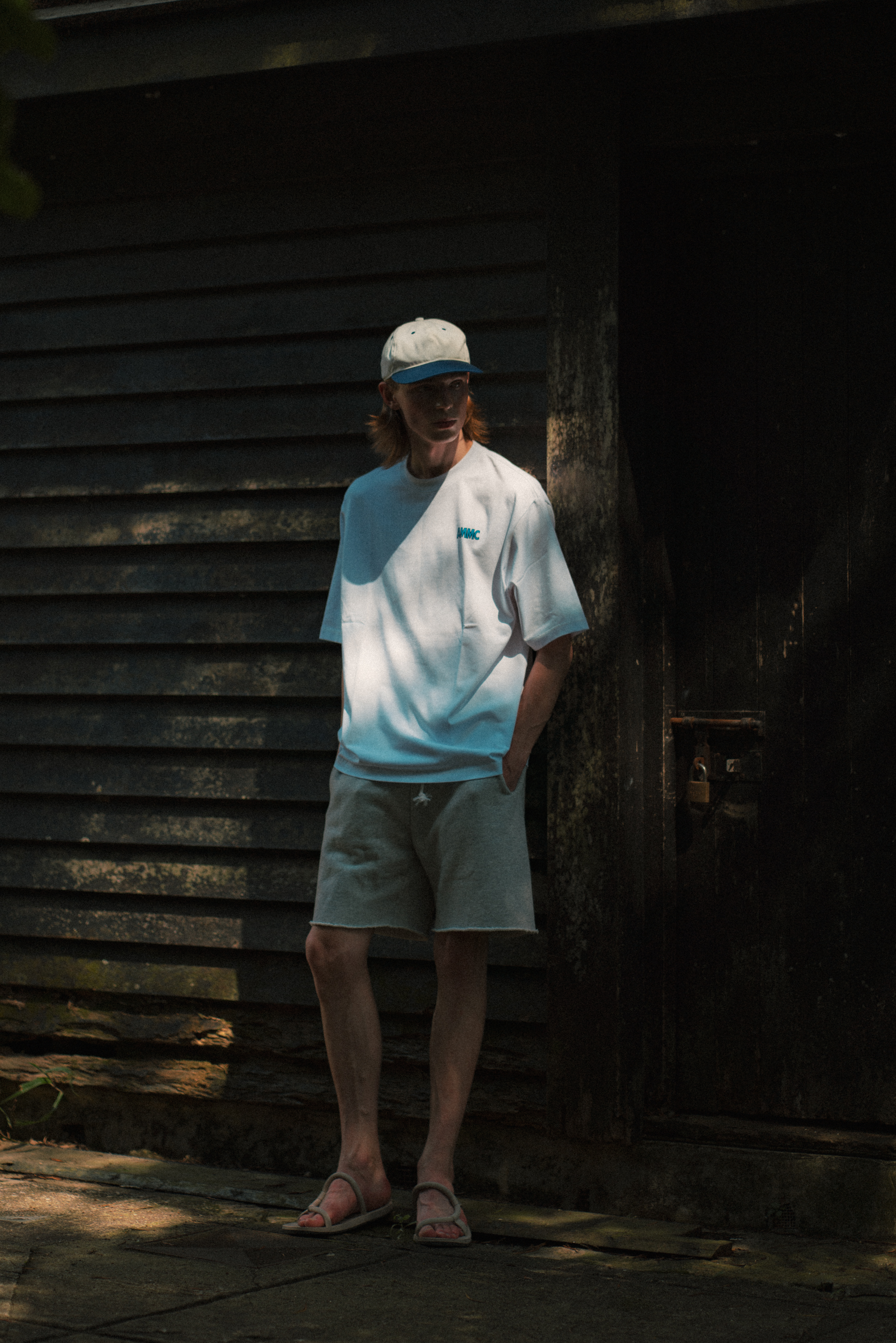 A MINIMAL CLUB WHITE LOGO TEE AM66TE19WT