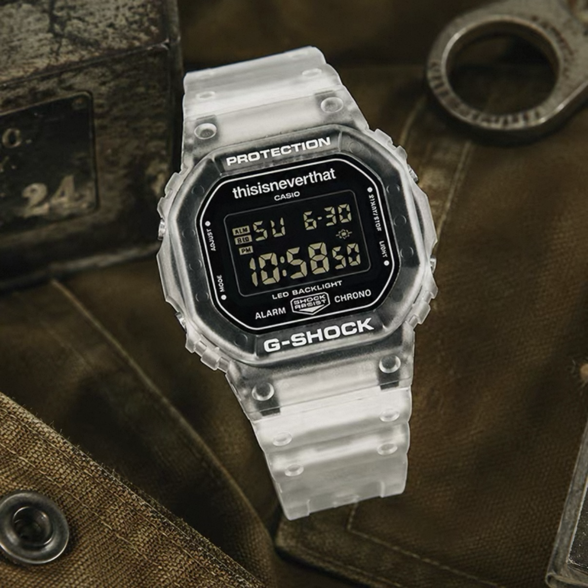 CASIO 卡西歐 x thisisneverthat G-SHOCK 聯名款 數位 防水 DW-5600 可調式錶帶 手錶