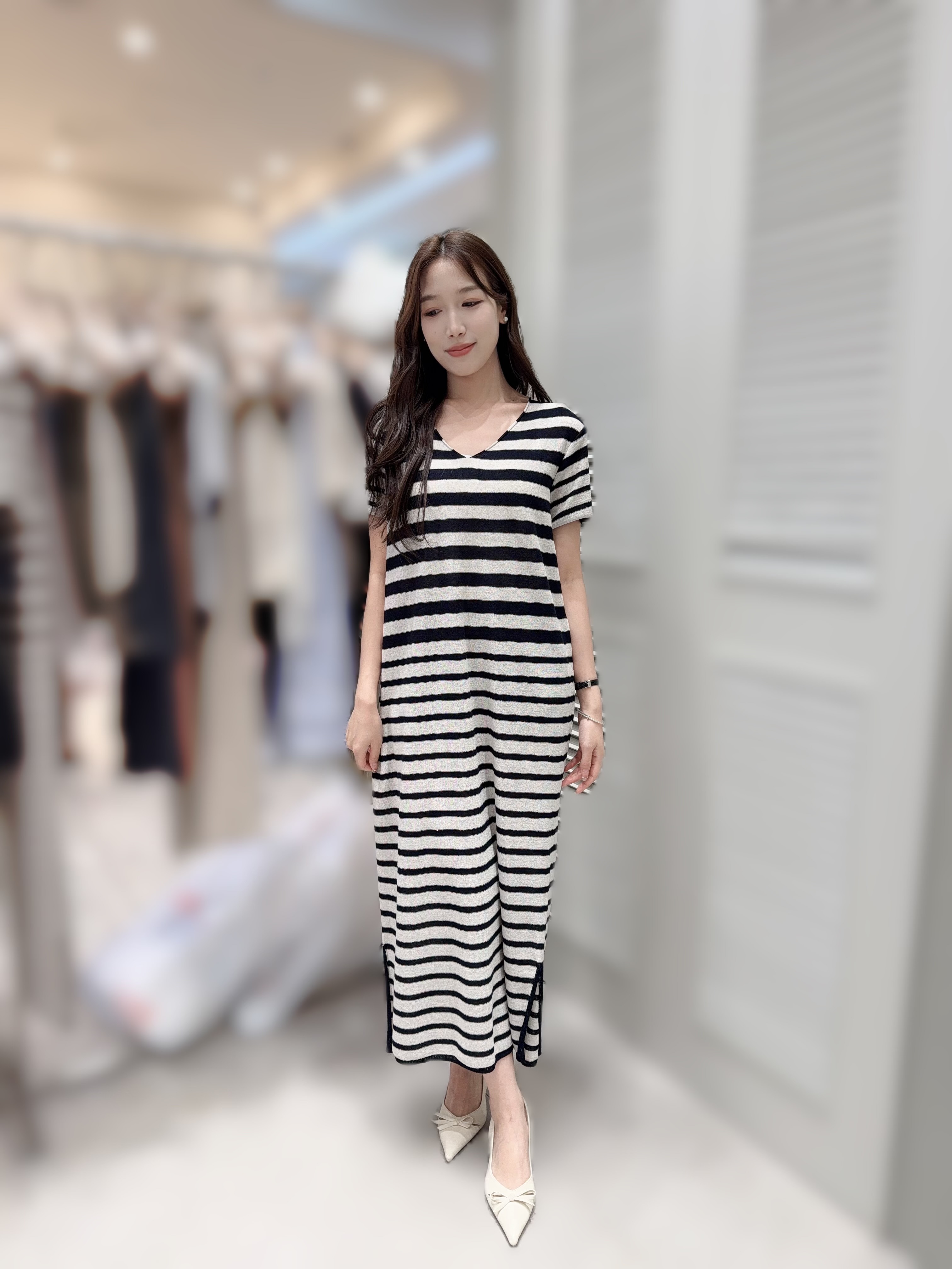 MU23 胸44-52長 49 腰46-52hip46-52$599