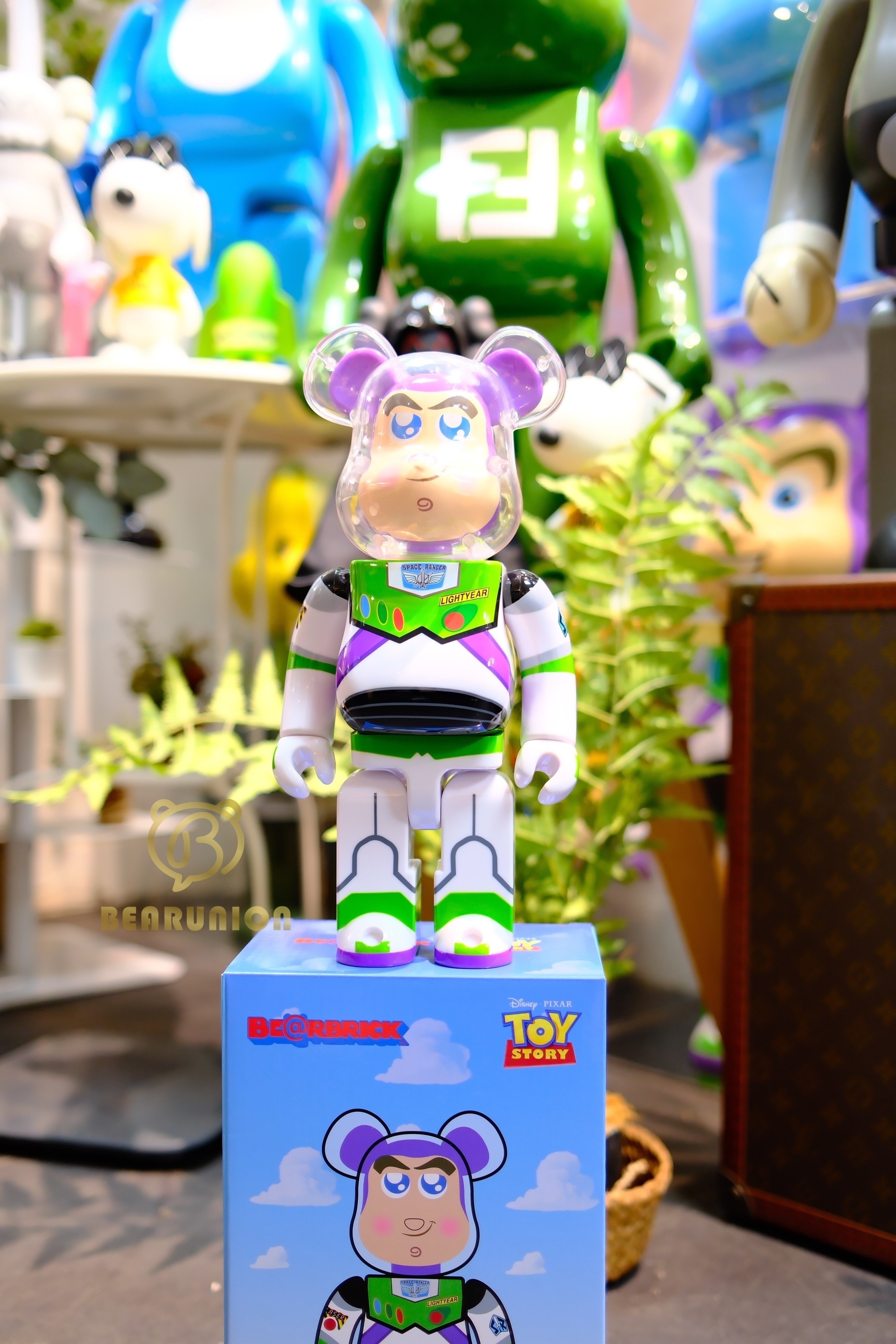🎏預訂🎏 Bearbrick 400% BUZZ Limited Edition