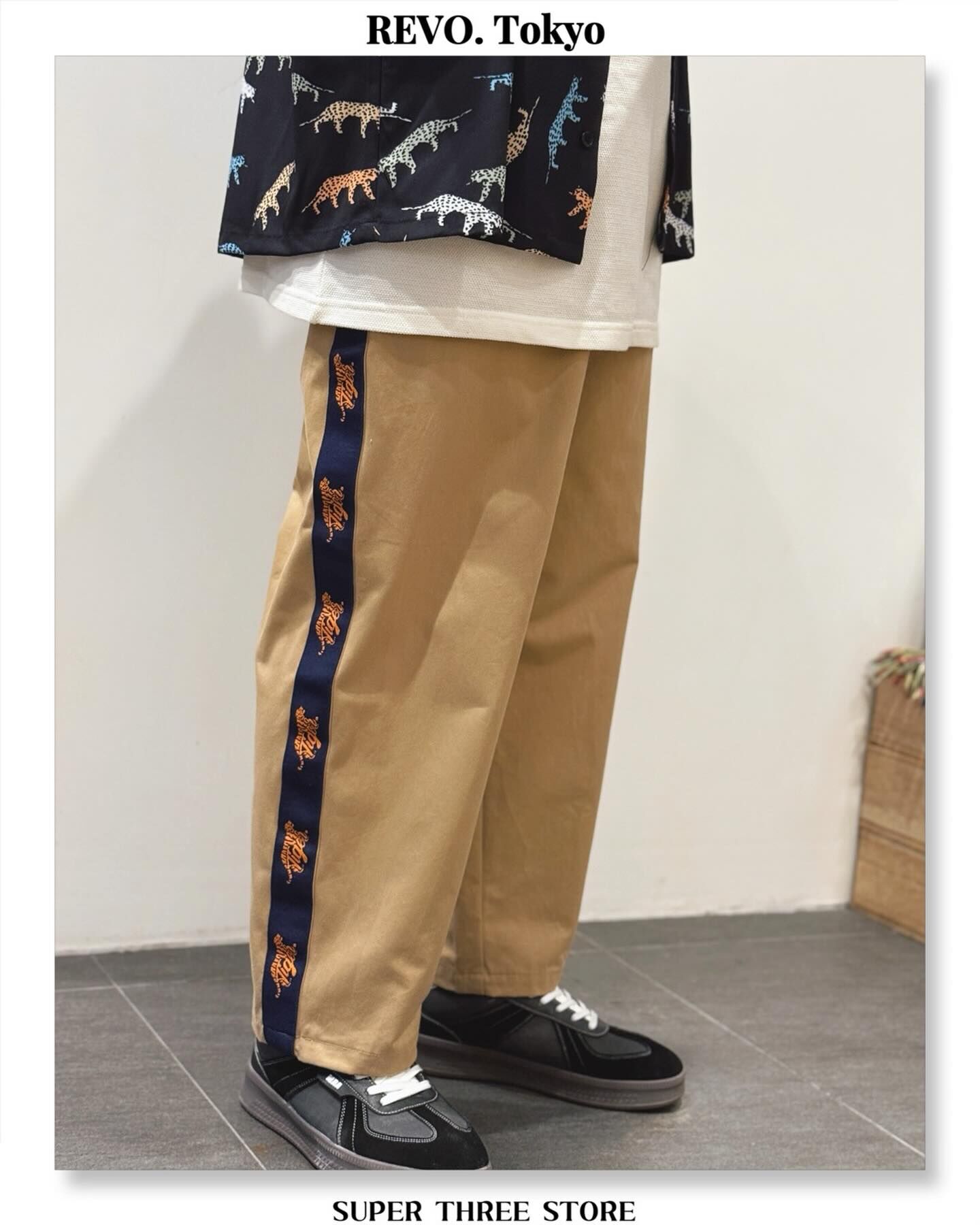 Revo. TokyoTiger Tape Line Twill Work Easy Pants