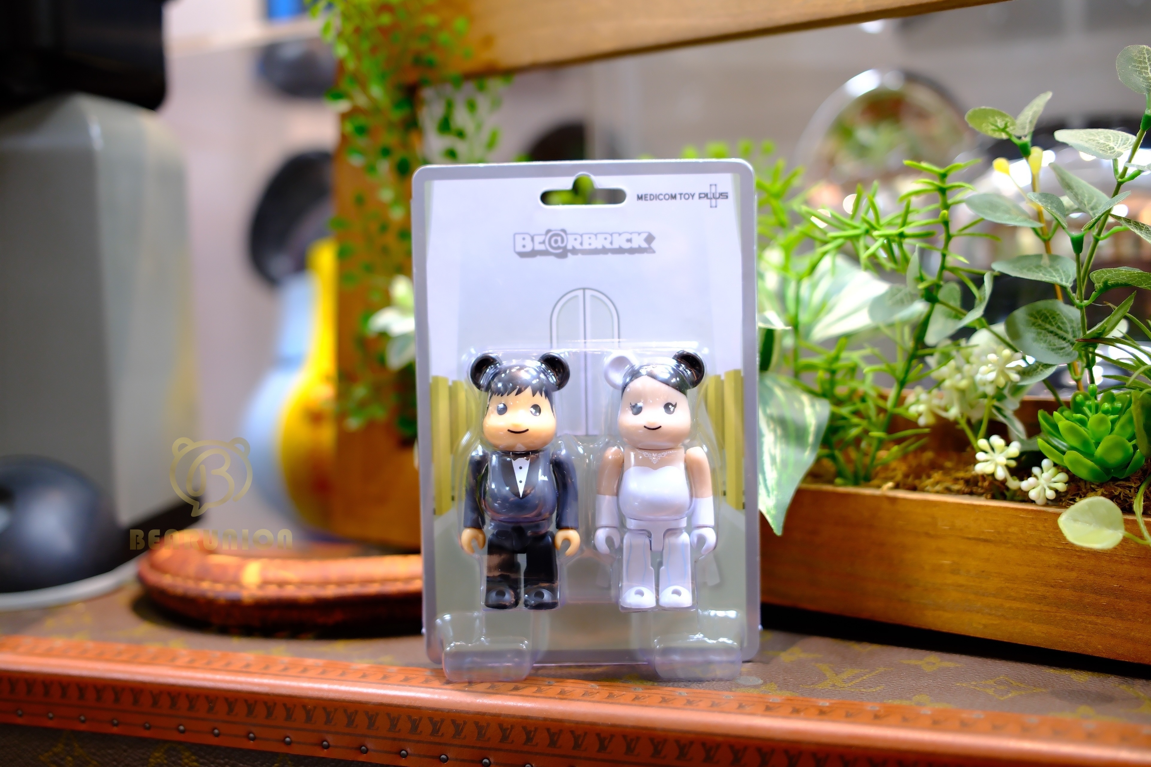 🎏預訂🎏Bearbrick 100% グリーティング 結婚 PLUS