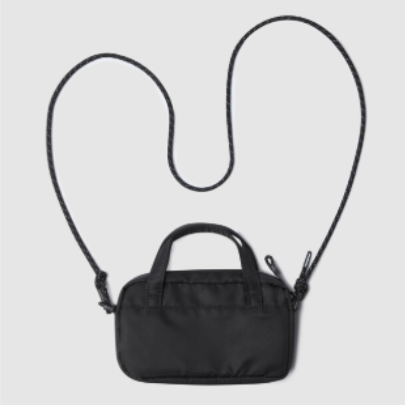 【代購】UMBRO Micro Wallet Bag 微型錢包斜背包 迷你隨身包 手機包 小包 男女同款