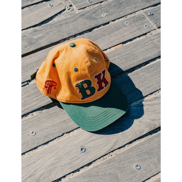 Only NY - HTON1386 BK Hotdog Ball Cap - Gold/Green