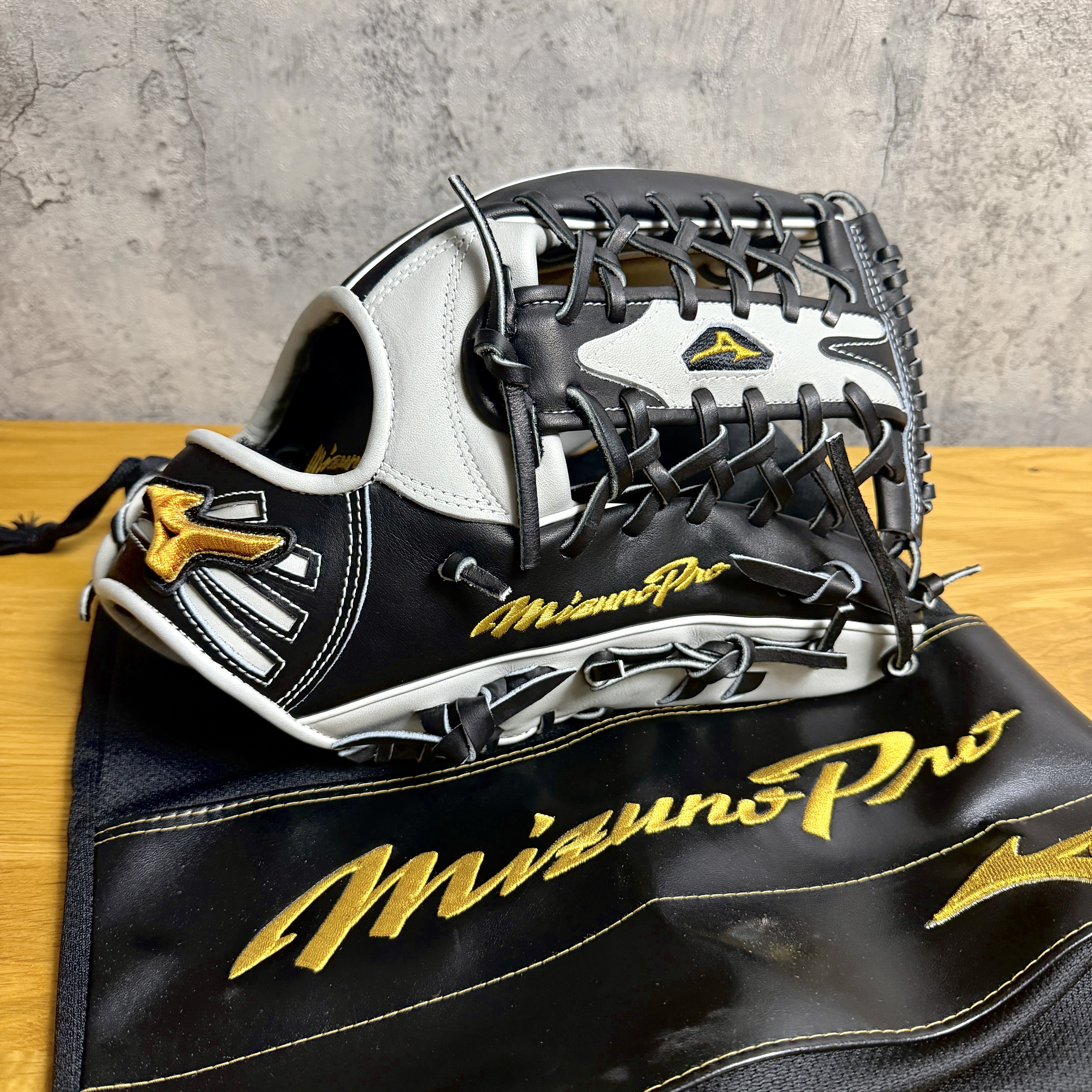 現貨! 約13吋 Mizuno Pro 硬式 外野 鈴木一朗 白金標 波賀HAGA產 M-M002 瘋牛限定