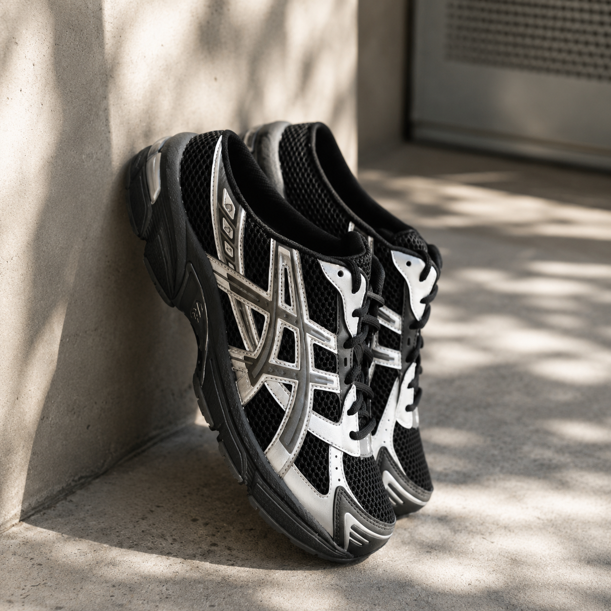ASICS 休閒鞋 GEL-1130 MULE 黑銀 穆勒鞋 情侶鞋 男女 1203B048001