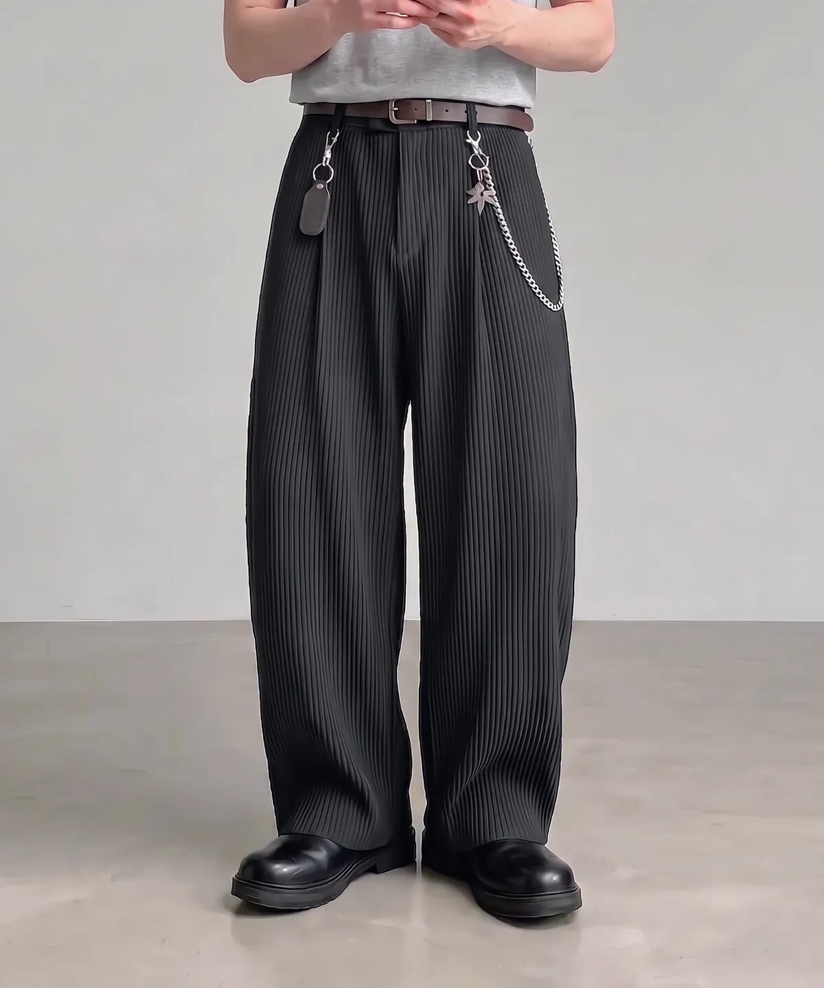 【OWN】Dimitri Black 寬褲 夏季 單折 長褲 彈性 鬆緊 涼爽 薄款 男女通用 黑色
